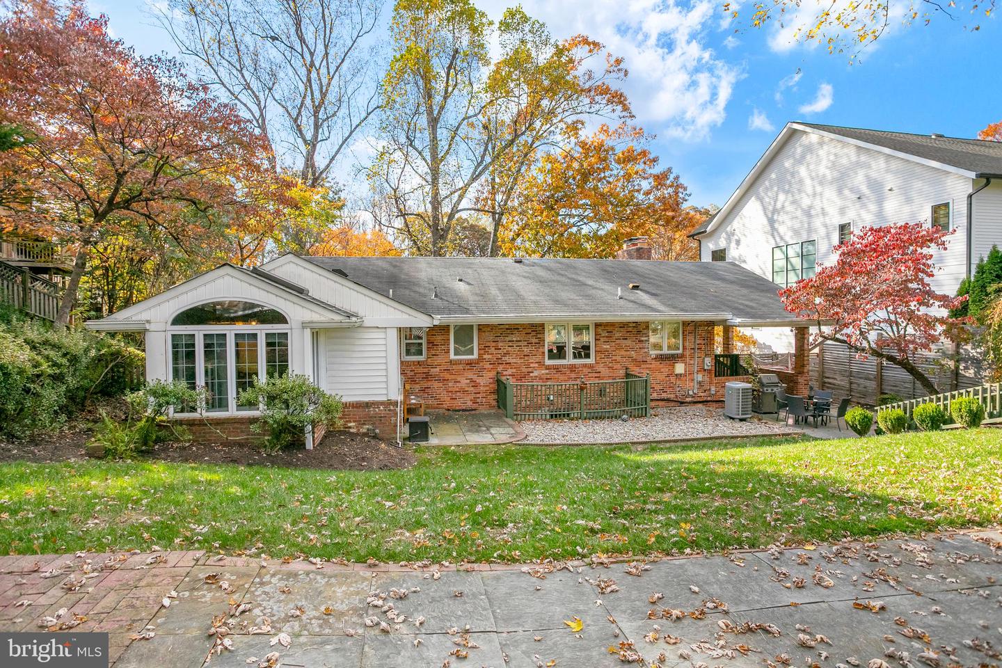 4021 N RICHMOND ST, ARLINGTON, Virginia 22207, 4 Bedrooms Bedrooms, ,3 BathroomsBathrooms,Residential,For sale,4021 N RICHMOND ST,VAAR2065596 MLS # VAAR2065596 4021 N RICHMOND ST, ARLINGTON, Virginia 22207, 4 Bedrooms Bedrooms, ,3 BathroomsBathrooms,Residential,For sale,4021 N RICHMOND ST,VAAR2065596 MLS # VAAR2065596