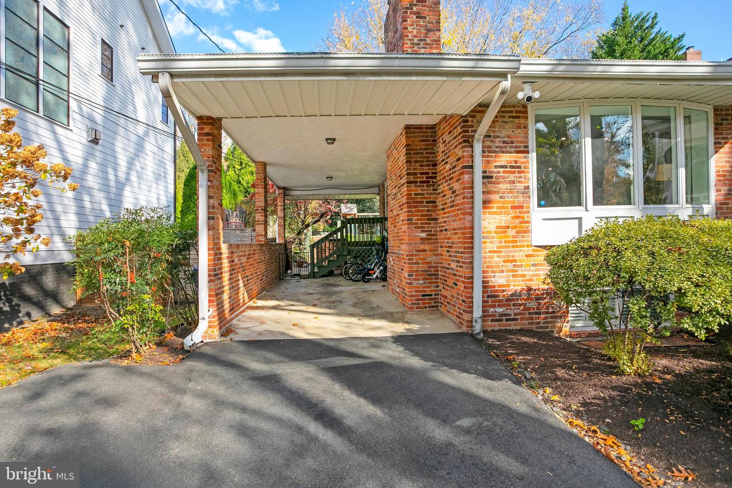 4021 N RICHMOND ST, ARLINGTON, Virginia 22207, 4 Bedrooms Bedrooms, ,3 BathroomsBathrooms,Residential,For sale,4021 N RICHMOND ST,VAAR2065596 MLS # VAAR2065596 4021 N RICHMOND ST, ARLINGTON, Virginia 22207, 4 Bedrooms Bedrooms, ,3 BathroomsBathrooms,Residential,For sale,4021 N RICHMOND ST,VAAR2065596 MLS # VAAR2065596