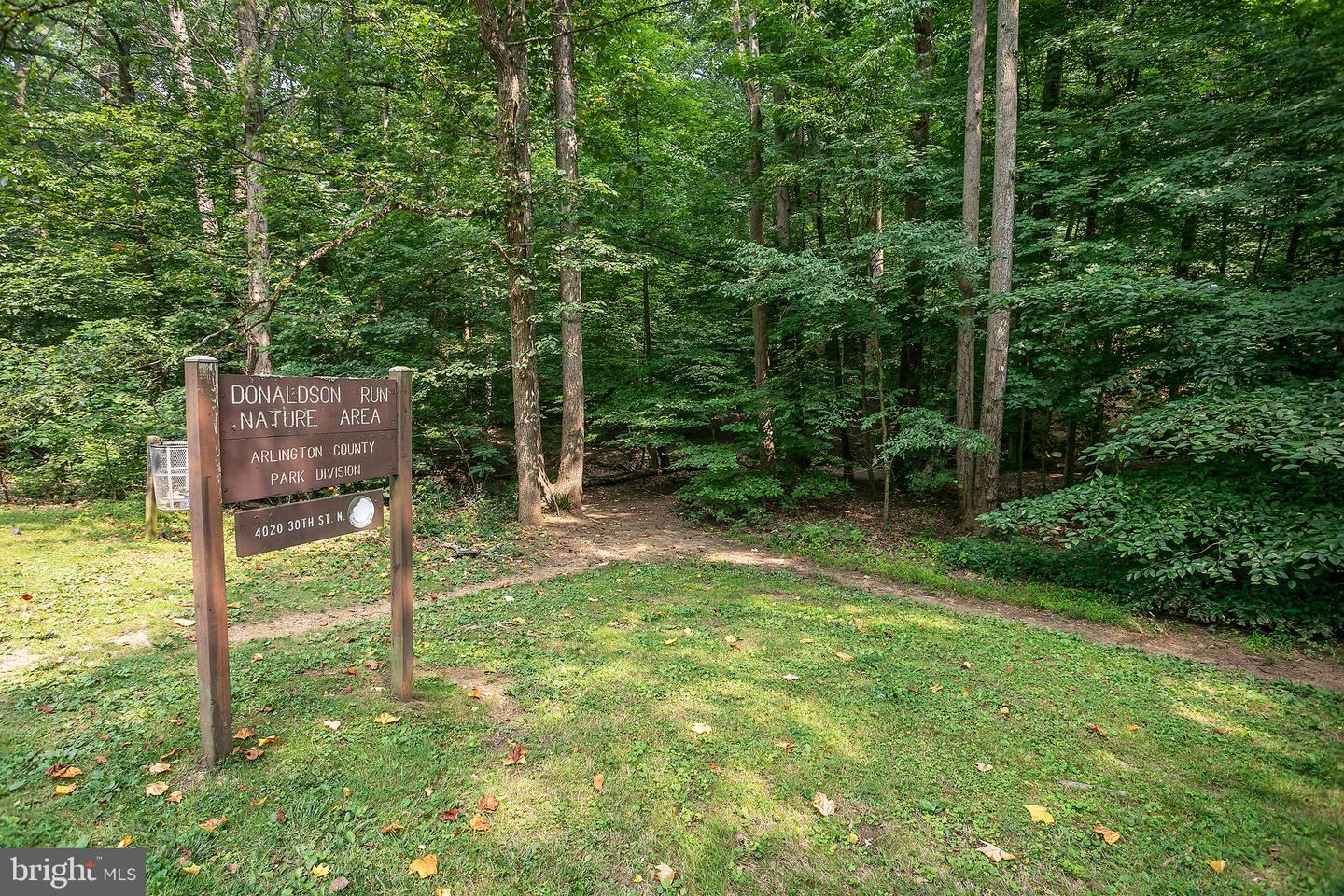 4021 N RICHMOND ST, ARLINGTON, Virginia 22207, 4 Bedrooms Bedrooms, ,3 BathroomsBathrooms,Residential,For sale,4021 N RICHMOND ST,VAAR2065596 MLS # VAAR2065596 4021 N RICHMOND ST, ARLINGTON, Virginia 22207, 4 Bedrooms Bedrooms, ,3 BathroomsBathrooms,Residential,For sale,4021 N RICHMOND ST,VAAR2065596 MLS # VAAR2065596