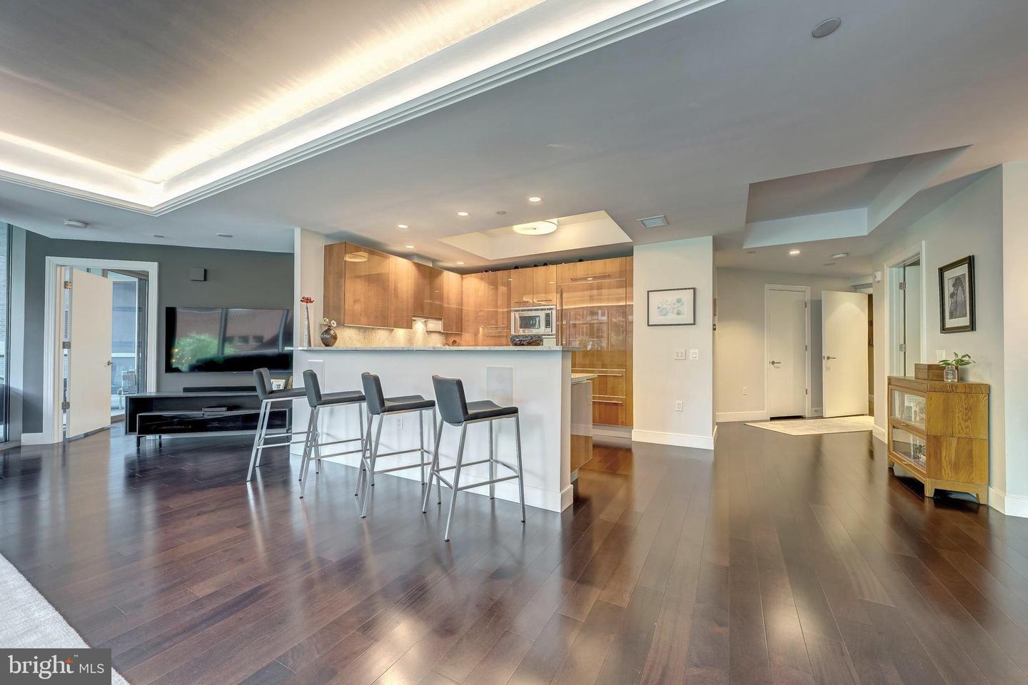 1881 N NASH ST #210, ARLINGTON, Virginia 22209, 2 Bedrooms Bedrooms, ,2 BathroomsBathrooms,Residential,For sale,1881 N NASH ST #210,VAAR2065602 MLS # VAAR2065602 1881 N NASH ST #210, ARLINGTON, Virginia 22209, 2 Bedrooms Bedrooms, ,2 BathroomsBathrooms,Residential,For sale,1881 N NASH ST #210,VAAR2065602 MLS # VAAR2065602