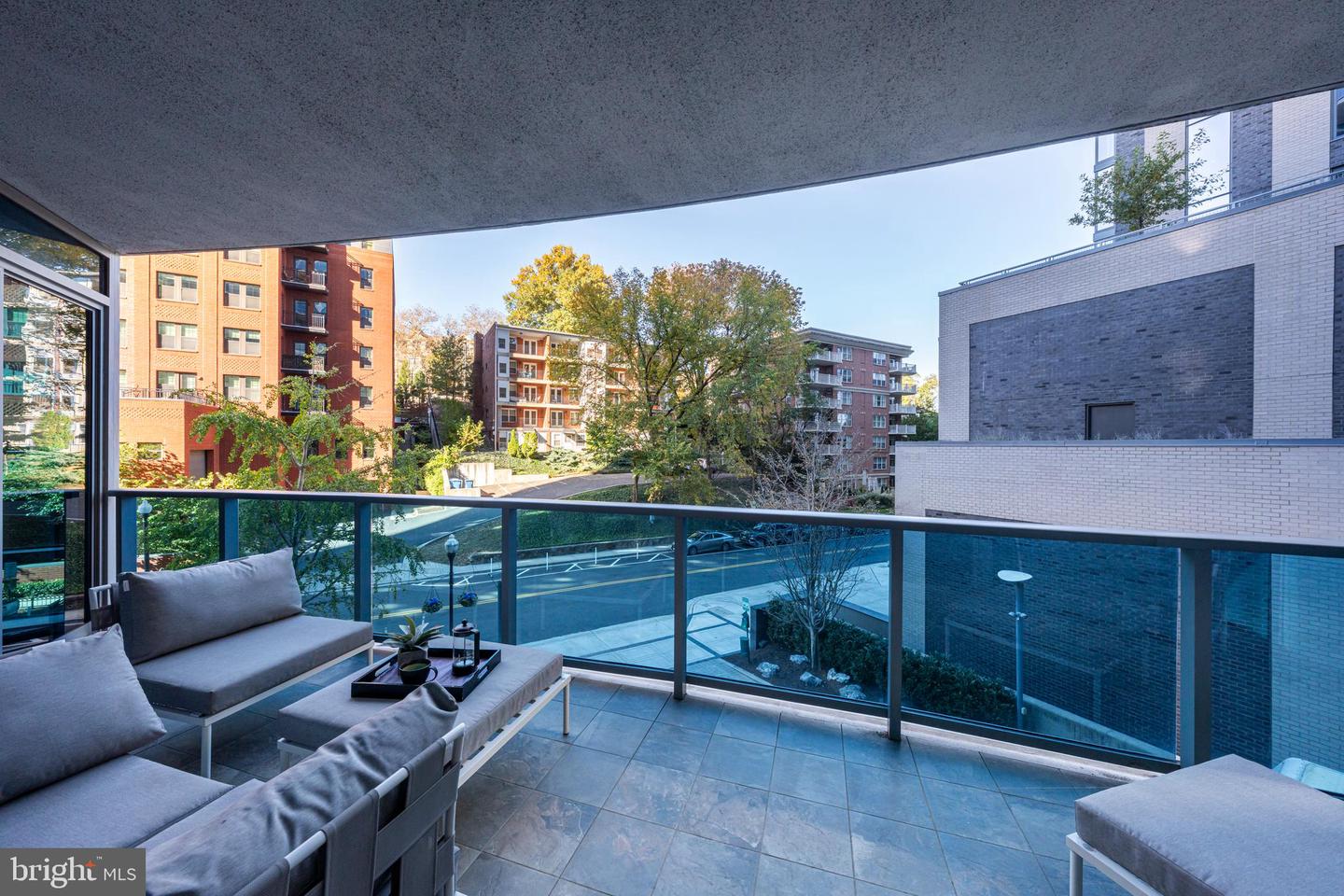 1881 N NASH ST #210, ARLINGTON, Virginia 22209, 2 Bedrooms Bedrooms, ,2 BathroomsBathrooms,Residential,For sale,1881 N NASH ST #210,VAAR2065602 MLS # VAAR2065602 1881 N NASH ST #210, ARLINGTON, Virginia 22209, 2 Bedrooms Bedrooms, ,2 BathroomsBathrooms,Residential,For sale,1881 N NASH ST #210,VAAR2065602 MLS # VAAR2065602