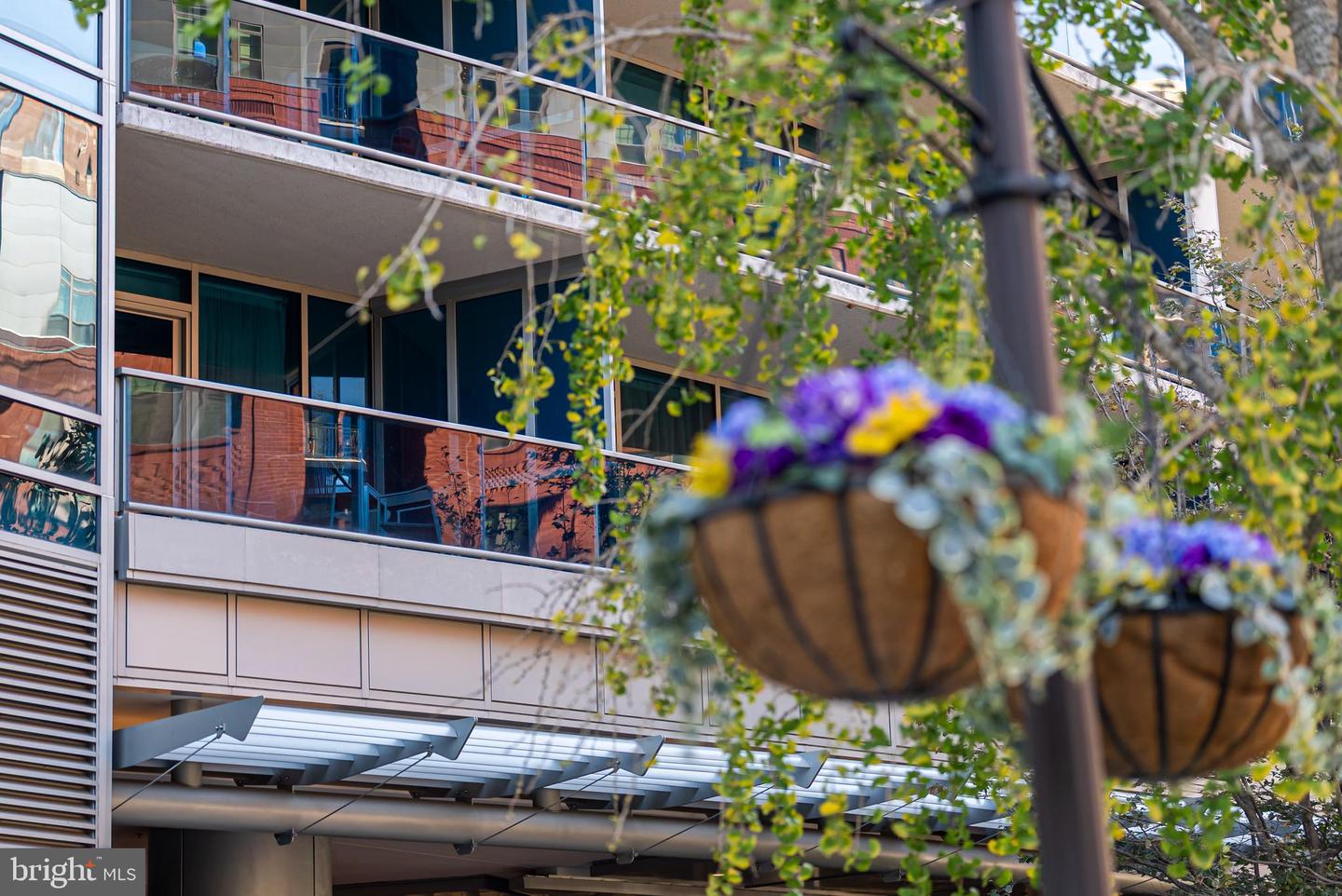 1881 N NASH ST #210, ARLINGTON, Virginia 22209, 2 Bedrooms Bedrooms, ,2 BathroomsBathrooms,Residential,For sale,1881 N NASH ST #210,VAAR2065602 MLS # VAAR2065602 1881 N NASH ST #210, ARLINGTON, Virginia 22209, 2 Bedrooms Bedrooms, ,2 BathroomsBathrooms,Residential,For sale,1881 N NASH ST #210,VAAR2065602 MLS # VAAR2065602