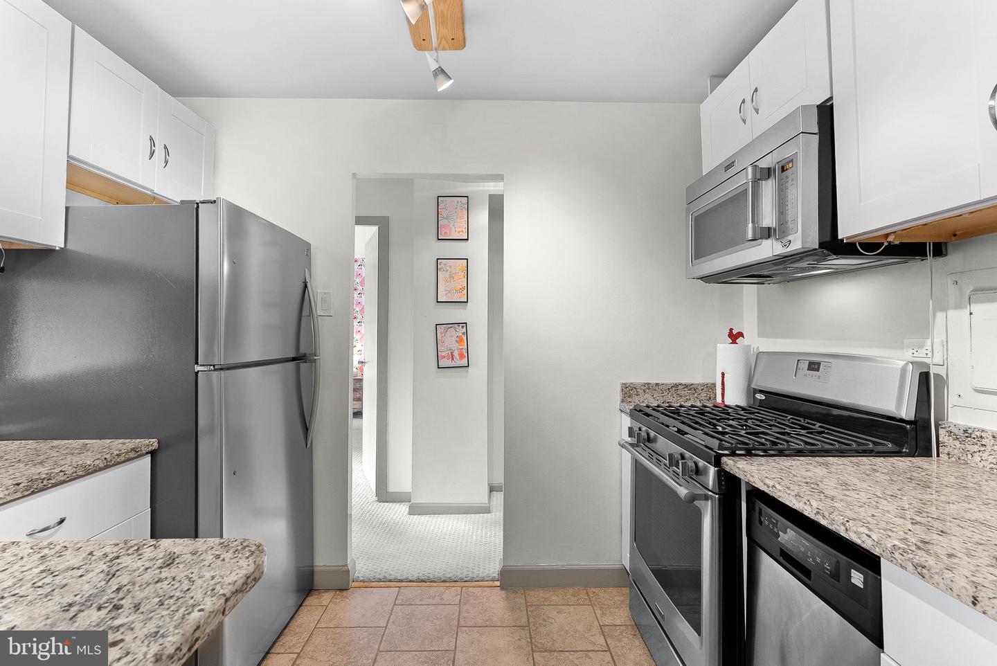 5340 HOLMES RUN PKWY #400, ALEXANDRIA, Virginia 22304, 1 Bedroom Bedrooms, ,1 BathroomBathrooms,Residential,For sale,5340 HOLMES RUN PKWY #400,VAAX2051336 MLS # VAAX2051336 5340 HOLMES RUN PKWY #400, ALEXANDRIA, Virginia 22304, 1 Bedroom Bedrooms, ,1 BathroomBathrooms,Residential,For sale,5340 HOLMES RUN PKWY #400,VAAX2051336 MLS # VAAX2051336