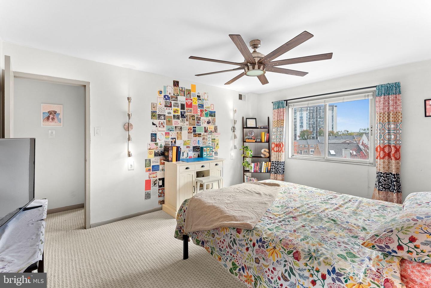 5340 HOLMES RUN PKWY #400, ALEXANDRIA, Virginia 22304, 1 Bedroom Bedrooms, ,1 BathroomBathrooms,Residential,For sale,5340 HOLMES RUN PKWY #400,VAAX2051336 MLS # VAAX2051336 5340 HOLMES RUN PKWY #400, ALEXANDRIA, Virginia 22304, 1 Bedroom Bedrooms, ,1 BathroomBathrooms,Residential,For sale,5340 HOLMES RUN PKWY #400,VAAX2051336 MLS # VAAX2051336