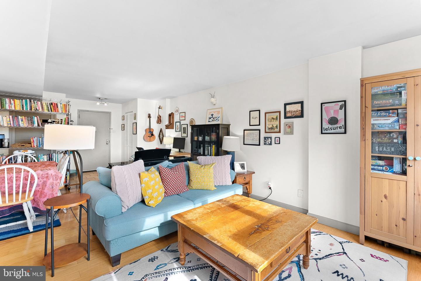 5340 HOLMES RUN PKWY #400, ALEXANDRIA, Virginia 22304, 1 Bedroom Bedrooms, ,1 BathroomBathrooms,Residential,For sale,5340 HOLMES RUN PKWY #400,VAAX2051336 MLS # VAAX2051336 5340 HOLMES RUN PKWY #400, ALEXANDRIA, Virginia 22304, 1 Bedroom Bedrooms, ,1 BathroomBathrooms,Residential,For sale,5340 HOLMES RUN PKWY #400,VAAX2051336 MLS # VAAX2051336