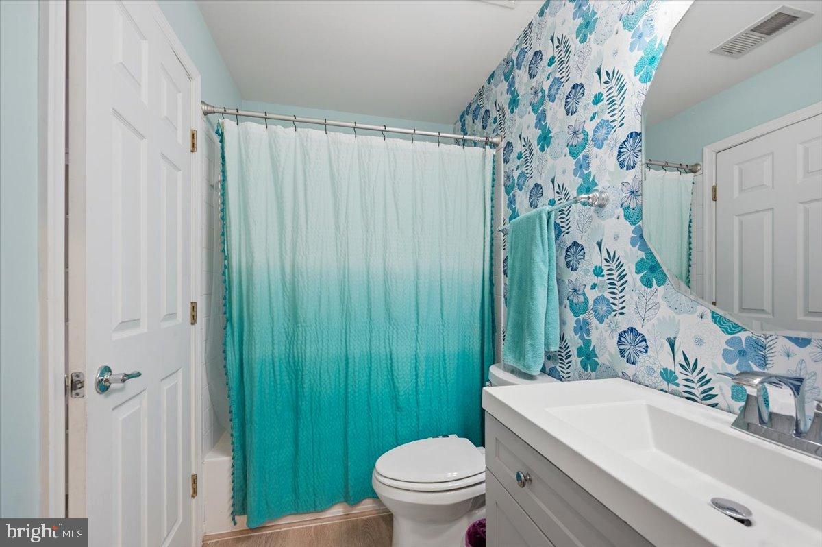 561 EDMONTON NE, LEESBURG, Virginia 20176, 2 Bedrooms Bedrooms, 11 Rooms Rooms,3 BathroomsBathrooms,Residential,For sale,561 EDMONTON NE,VALO2110344 MLS # VALO2110344 561 EDMONTON NE, LEESBURG, Virginia 20176, 2 Bedrooms Bedrooms, 11 Rooms Rooms,3 BathroomsBathrooms,Residential,For sale,561 EDMONTON NE,VALO2110344 MLS # VALO2110344