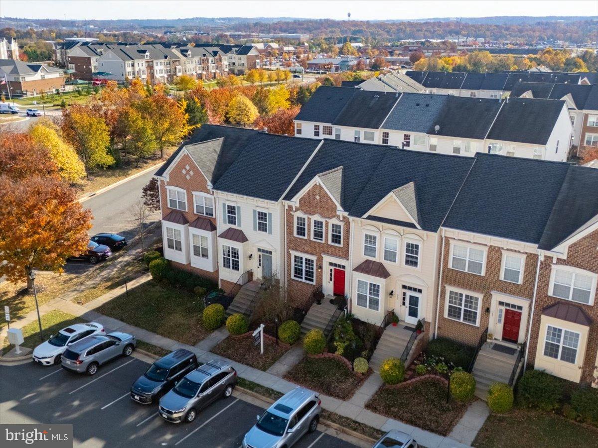 561 EDMONTON NE, LEESBURG, Virginia 20176, 2 Bedrooms Bedrooms, 11 Rooms Rooms,3 BathroomsBathrooms,Residential,For sale,561 EDMONTON NE,VALO2110344 MLS # VALO2110344 561 EDMONTON NE, LEESBURG, Virginia 20176, 2 Bedrooms Bedrooms, 11 Rooms Rooms,3 BathroomsBathrooms,Residential,For sale,561 EDMONTON NE,VALO2110344 MLS # VALO2110344