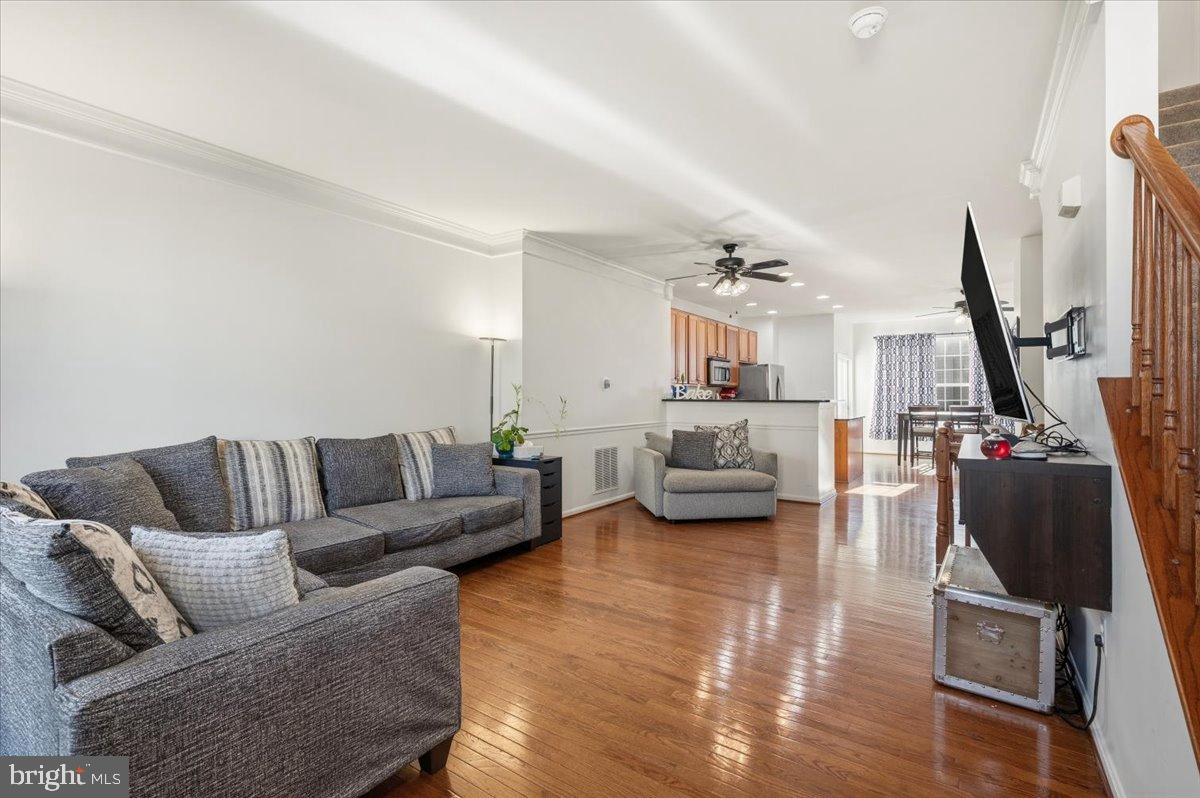 561 EDMONTON NE, LEESBURG, Virginia 20176, 2 Bedrooms Bedrooms, 11 Rooms Rooms,3 BathroomsBathrooms,Residential,For sale,561 EDMONTON NE,VALO2110344 MLS # VALO2110344 561 EDMONTON NE, LEESBURG, Virginia 20176, 2 Bedrooms Bedrooms, 11 Rooms Rooms,3 BathroomsBathrooms,Residential,For sale,561 EDMONTON NE,VALO2110344 MLS # VALO2110344