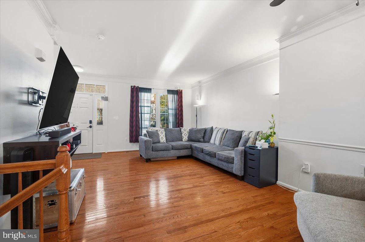 561 EDMONTON NE, LEESBURG, Virginia 20176, 2 Bedrooms Bedrooms, 11 Rooms Rooms,3 BathroomsBathrooms,Residential,For sale,561 EDMONTON NE,VALO2110344 MLS # VALO2110344 561 EDMONTON NE, LEESBURG, Virginia 20176, 2 Bedrooms Bedrooms, 11 Rooms Rooms,3 BathroomsBathrooms,Residential,For sale,561 EDMONTON NE,VALO2110344 MLS # VALO2110344