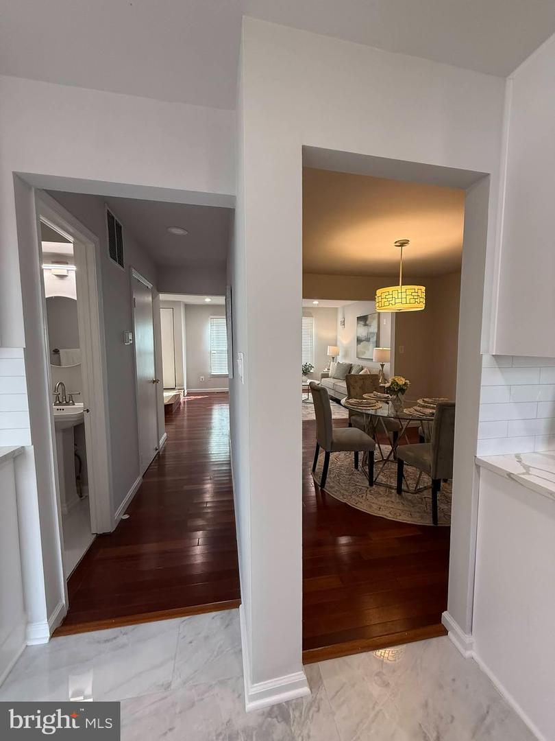 8580 TYROLEAN WAY, SPRINGFIELD, Virginia 22153, 3 Bedrooms Bedrooms, ,3 BathroomsBathrooms,Residential,For sale,8580 TYROLEAN WAY,VAFX2277258 MLS # VAFX2277258 8580 TYROLEAN WAY, SPRINGFIELD, Virginia 22153, 3 Bedrooms Bedrooms, ,3 BathroomsBathrooms,Residential,For sale,8580 TYROLEAN WAY,VAFX2277258 MLS # VAFX2277258