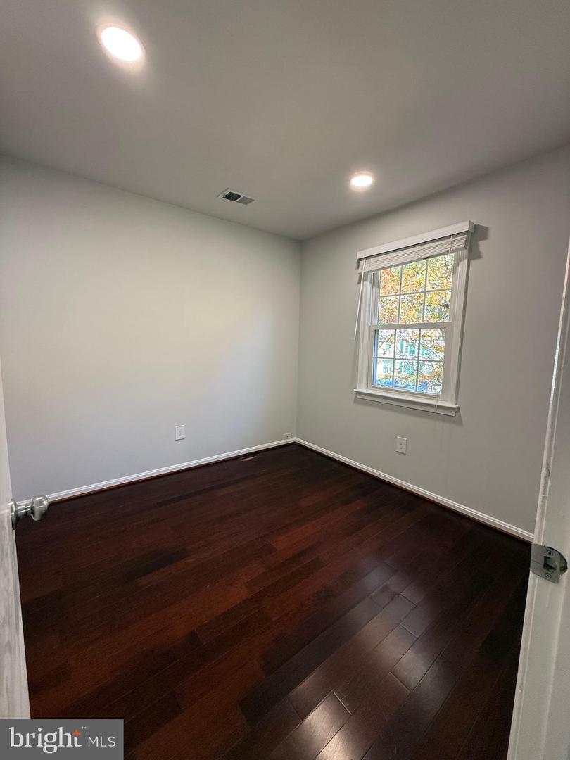 8580 TYROLEAN WAY, SPRINGFIELD, Virginia 22153, 3 Bedrooms Bedrooms, ,3 BathroomsBathrooms,Residential,For sale,8580 TYROLEAN WAY,VAFX2277258 MLS # VAFX2277258 8580 TYROLEAN WAY, SPRINGFIELD, Virginia 22153, 3 Bedrooms Bedrooms, ,3 BathroomsBathrooms,Residential,For sale,8580 TYROLEAN WAY,VAFX2277258 MLS # VAFX2277258