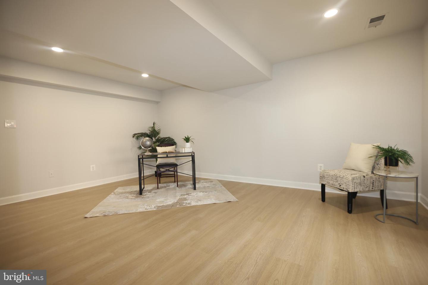 8580 TYROLEAN WAY, SPRINGFIELD, Virginia 22153, 3 Bedrooms Bedrooms, ,3 BathroomsBathrooms,Residential,For sale,8580 TYROLEAN WAY,VAFX2277258 MLS # VAFX2277258 8580 TYROLEAN WAY, SPRINGFIELD, Virginia 22153, 3 Bedrooms Bedrooms, ,3 BathroomsBathrooms,Residential,For sale,8580 TYROLEAN WAY,VAFX2277258 MLS # VAFX2277258