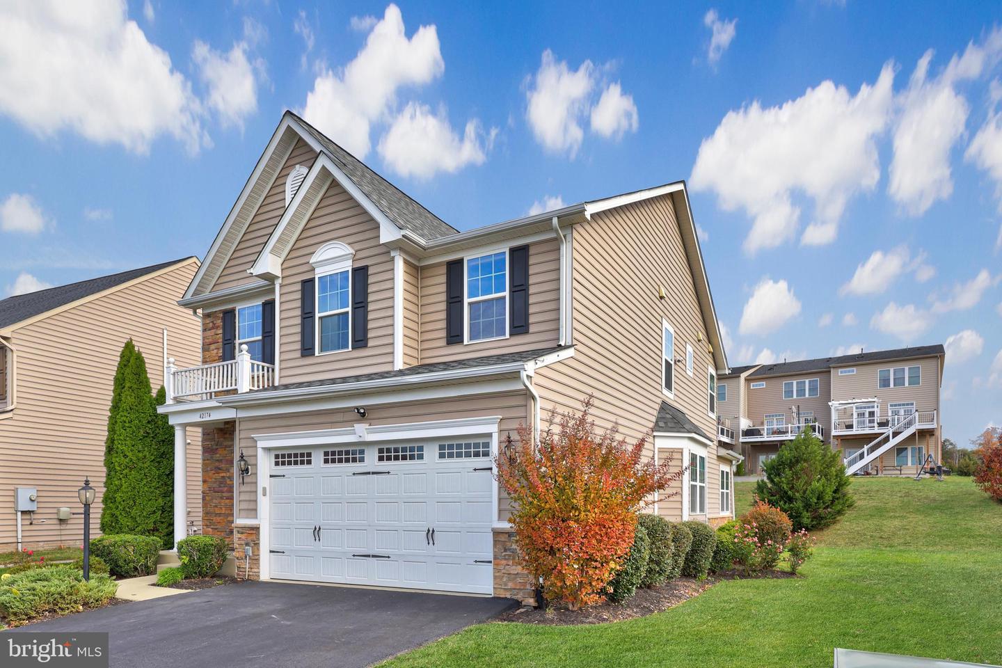 42174 WINNING GLORY DR, ALDIE, Virginia 20105, 4 Bedrooms Bedrooms, ,3 BathroomsBathrooms,Residential,For sale,42174 WINNING GLORY DR,VALO2110360 MLS # VALO2110360 42174 WINNING GLORY DR, ALDIE, Virginia 20105, 4 Bedrooms Bedrooms, ,3 BathroomsBathrooms,Residential,For sale,42174 WINNING GLORY DR,VALO2110360 MLS # VALO2110360