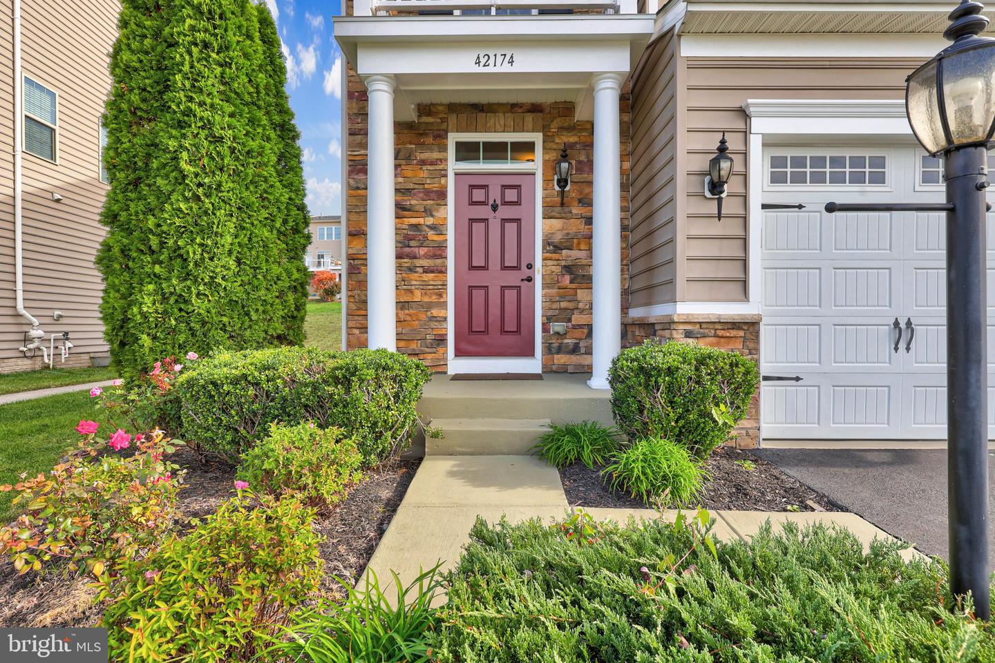 42174 WINNING GLORY DR, ALDIE, Virginia 20105, 4 Bedrooms Bedrooms, ,3 BathroomsBathrooms,Residential,For sale,42174 WINNING GLORY DR,VALO2110360 MLS # VALO2110360 42174 WINNING GLORY DR, ALDIE, Virginia 20105, 4 Bedrooms Bedrooms, ,3 BathroomsBathrooms,Residential,For sale,42174 WINNING GLORY DR,VALO2110360 MLS # VALO2110360