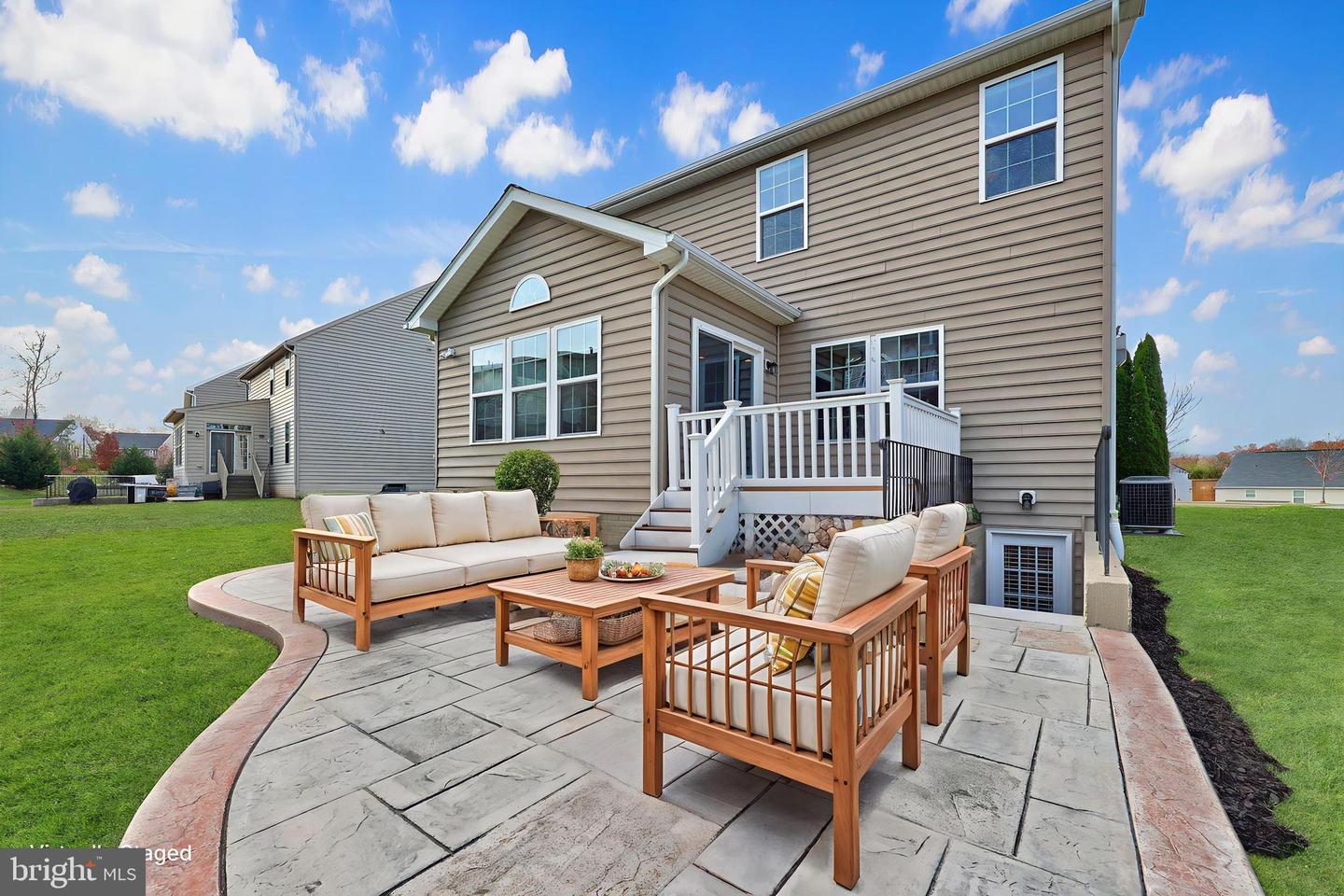 42174 WINNING GLORY DR, ALDIE, Virginia 20105, 4 Bedrooms Bedrooms, ,3 BathroomsBathrooms,Residential,For sale,42174 WINNING GLORY DR,VALO2110360 MLS # VALO2110360 42174 WINNING GLORY DR, ALDIE, Virginia 20105, 4 Bedrooms Bedrooms, ,3 BathroomsBathrooms,Residential,For sale,42174 WINNING GLORY DR,VALO2110360 MLS # VALO2110360