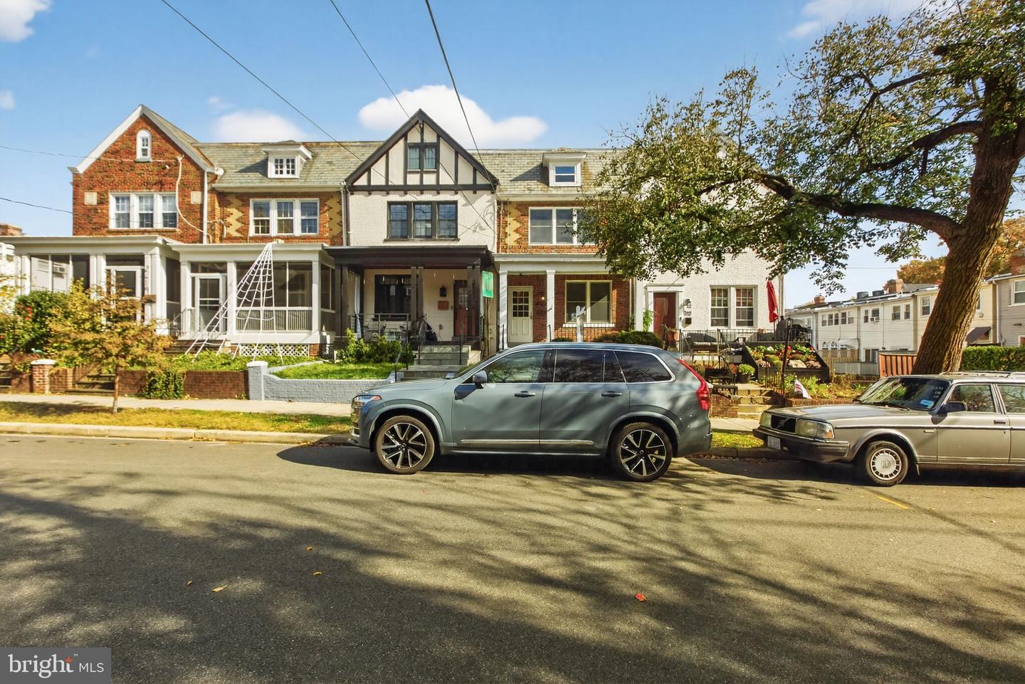 2413 39TH ST NW, WASHINGTON, District Of Columbia 20007, 3 Bedrooms Bedrooms, ,2 BathroomsBathrooms,Residential,For sale,2413 39TH ST NW,DCDC2229956 MLS # DCDC2229956 2413 39TH ST NW, WASHINGTON, District Of Columbia 20007, 3 Bedrooms Bedrooms, ,2 BathroomsBathrooms,Residential,For sale,2413 39TH ST NW,DCDC2229956 MLS # DCDC2229956