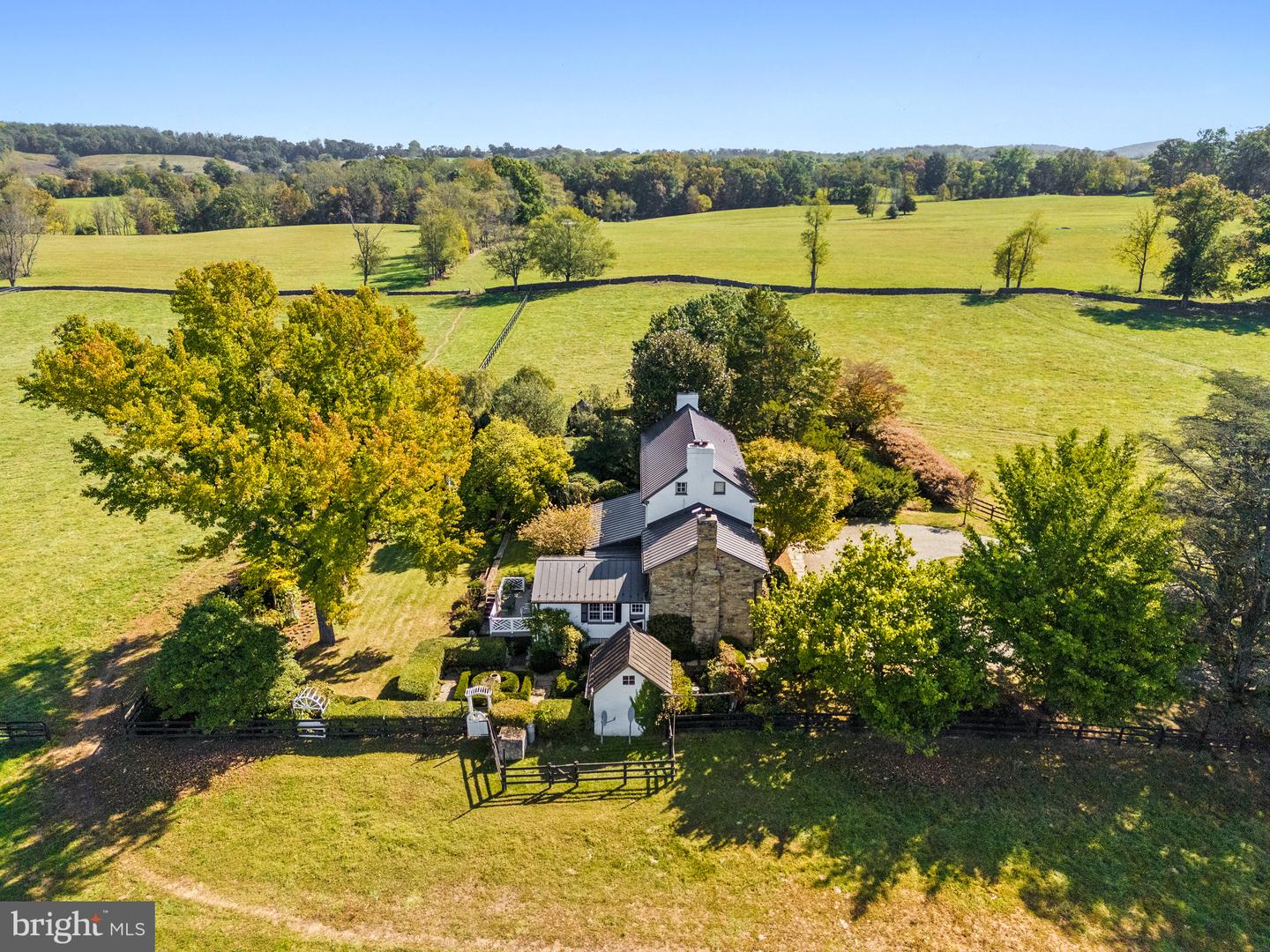 22857 CARTERS FARM LN, MIDDLEBURG, Virginia 20117, 3 Bedrooms Bedrooms, ,2 BathroomsBathrooms,Residential,For sale,22857 CARTERS FARM LN,VALO2110358 MLS # VALO2110358 22857 CARTERS FARM LN, MIDDLEBURG, Virginia 20117, 3 Bedrooms Bedrooms, ,2 BathroomsBathrooms,Residential,For sale,22857 CARTERS FARM LN,VALO2110358 MLS # VALO2110358