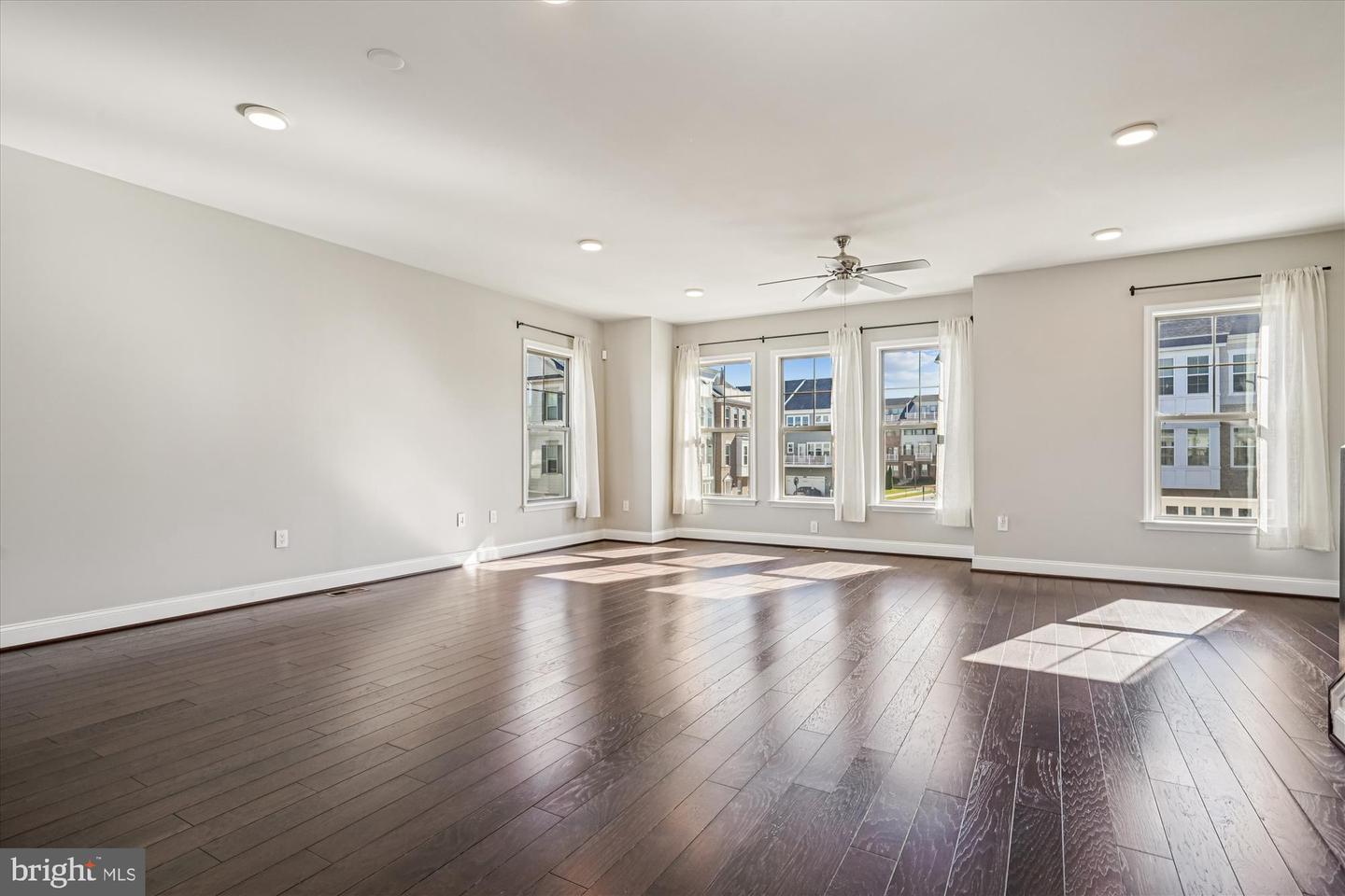 2073 ALDER LN, DUMFRIES, Virginia 22026, 3 Bedrooms Bedrooms, ,2 BathroomsBathrooms,Residential,For sale,2073 ALDER LN,VAPW2107162 MLS # VAPW2107162 2073 ALDER LN, DUMFRIES, Virginia 22026, 3 Bedrooms Bedrooms, ,2 BathroomsBathrooms,Residential,For sale,2073 ALDER LN,VAPW2107162 MLS # VAPW2107162