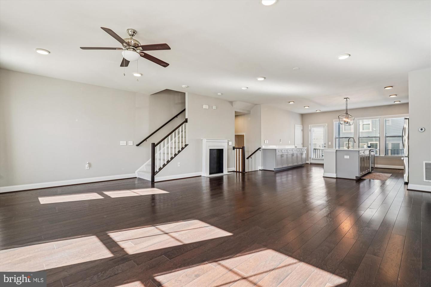 2073 ALDER LN, DUMFRIES, Virginia 22026, 3 Bedrooms Bedrooms, ,2 BathroomsBathrooms,Residential,For sale,2073 ALDER LN,VAPW2107162 MLS # VAPW2107162 2073 ALDER LN, DUMFRIES, Virginia 22026, 3 Bedrooms Bedrooms, ,2 BathroomsBathrooms,Residential,For sale,2073 ALDER LN,VAPW2107162 MLS # VAPW2107162