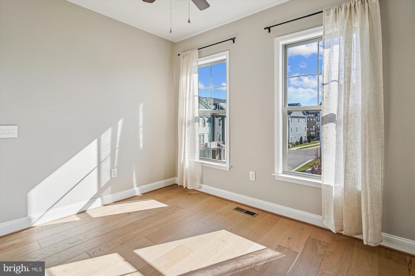 2073 ALDER LN, DUMFRIES, Virginia 22026, 3 Bedrooms Bedrooms, ,2 BathroomsBathrooms,Residential,For sale,2073 ALDER LN,VAPW2107162 MLS # VAPW2107162 2073 ALDER LN, DUMFRIES, Virginia 22026, 3 Bedrooms Bedrooms, ,2 BathroomsBathrooms,Residential,For sale,2073 ALDER LN,VAPW2107162 MLS # VAPW2107162