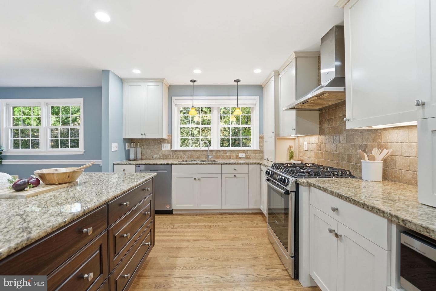 2804 LAFORA CT, VIENNA, Virginia 22180, 4 Bedrooms Bedrooms, ,2 BathroomsBathrooms,Residential,For sale,2804 LAFORA CT,VAFX2277428 MLS # VAFX2277428 2804 LAFORA CT, VIENNA, Virginia 22180, 4 Bedrooms Bedrooms, ,2 BathroomsBathrooms,Residential,For sale,2804 LAFORA CT,VAFX2277428 MLS # VAFX2277428