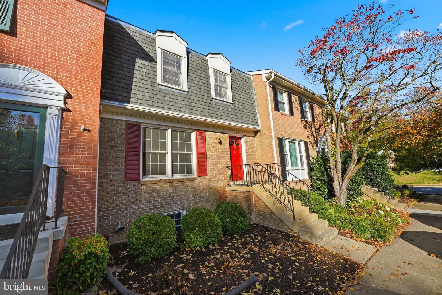 2804 LAFORA CT, VIENNA, Virginia 22180, 4 Bedrooms Bedrooms, ,2 BathroomsBathrooms,Residential,For sale,2804 LAFORA CT,VAFX2277428 MLS # VAFX2277428 2804 LAFORA CT, VIENNA, Virginia 22180, 4 Bedrooms Bedrooms, ,2 BathroomsBathrooms,Residential,For sale,2804 LAFORA CT,VAFX2277428 MLS # VAFX2277428