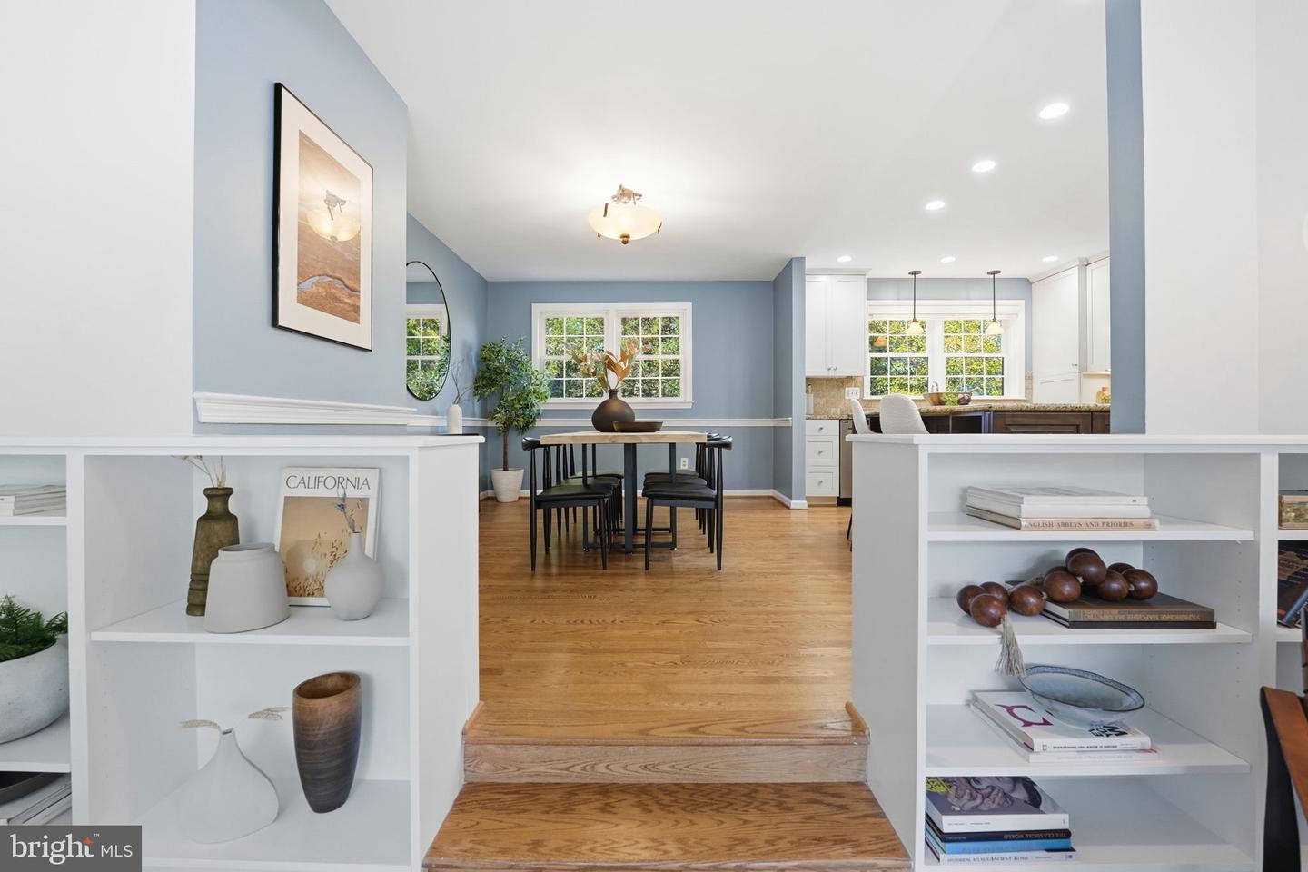 2804 LAFORA CT, VIENNA, Virginia 22180, 4 Bedrooms Bedrooms, ,2 BathroomsBathrooms,Residential,For sale,2804 LAFORA CT,VAFX2277428 MLS # VAFX2277428 2804 LAFORA CT, VIENNA, Virginia 22180, 4 Bedrooms Bedrooms, ,2 BathroomsBathrooms,Residential,For sale,2804 LAFORA CT,VAFX2277428 MLS # VAFX2277428