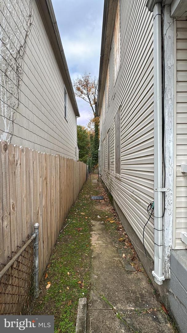 3363 BROTHERS PL SE, WASHINGTON, District Of Columbia 20032, 3 Bedrooms Bedrooms, ,1 BathroomBathrooms,Residential,For sale,3363 BROTHERS PL SE,DCDC2230142 MLS # DCDC2230142 3363 BROTHERS PL SE, WASHINGTON, District Of Columbia 20032, 3 Bedrooms Bedrooms, ,1 BathroomBathrooms,Residential,For sale,3363 BROTHERS PL SE,DCDC2230142 MLS # DCDC2230142