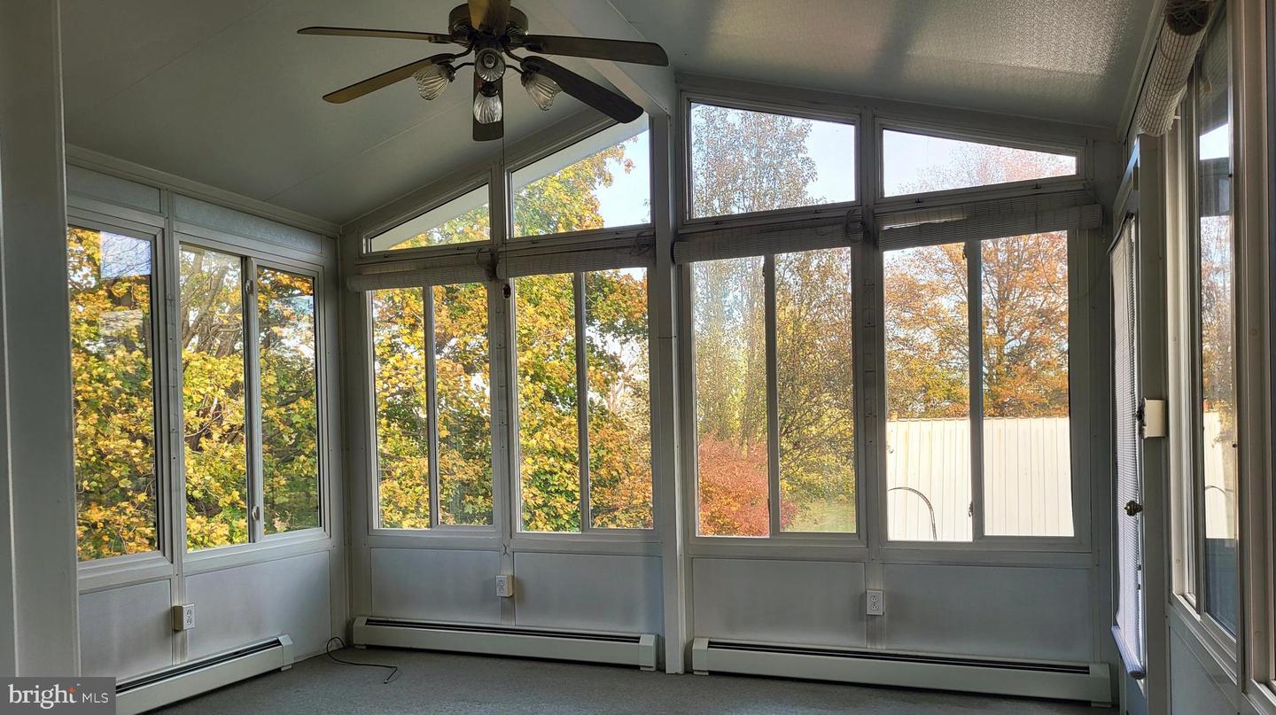 1327 FRONT ROYAL PIKE, WINCHESTER, Virginia 22602, 3 Bedrooms Bedrooms, 8 Rooms Rooms,1 BathroomBathrooms,Residential,For sale,1327 FRONT ROYAL PIKE,VAFV2037834 MLS # VAFV2037834 1327 FRONT ROYAL PIKE, WINCHESTER, Virginia 22602, 3 Bedrooms Bedrooms, 8 Rooms Rooms,1 BathroomBathrooms,Residential,For sale,1327 FRONT ROYAL PIKE,VAFV2037834 MLS # VAFV2037834