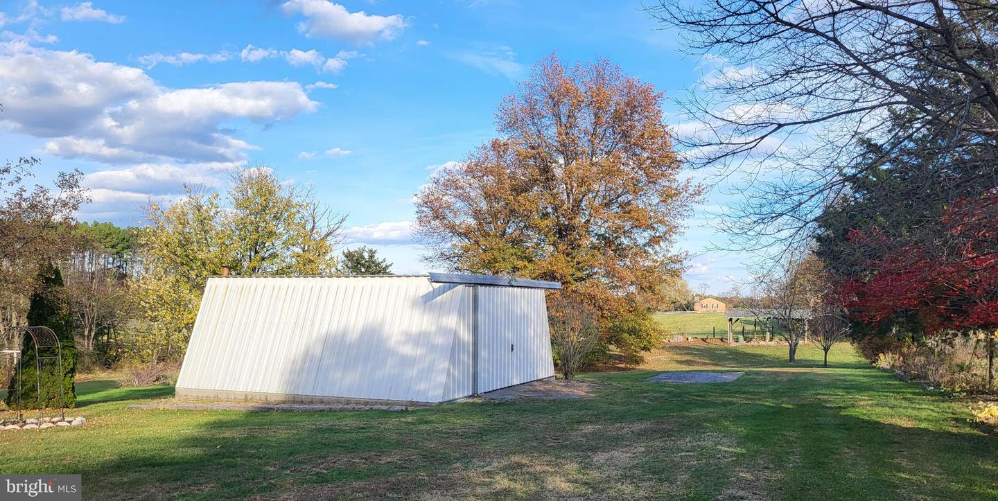 1327 FRONT ROYAL PIKE, WINCHESTER, Virginia 22602, 3 Bedrooms Bedrooms, 8 Rooms Rooms,1 BathroomBathrooms,Residential,For sale,1327 FRONT ROYAL PIKE,VAFV2037834 MLS # VAFV2037834 1327 FRONT ROYAL PIKE, WINCHESTER, Virginia 22602, 3 Bedrooms Bedrooms, 8 Rooms Rooms,1 BathroomBathrooms,Residential,For sale,1327 FRONT ROYAL PIKE,VAFV2037834 MLS # VAFV2037834