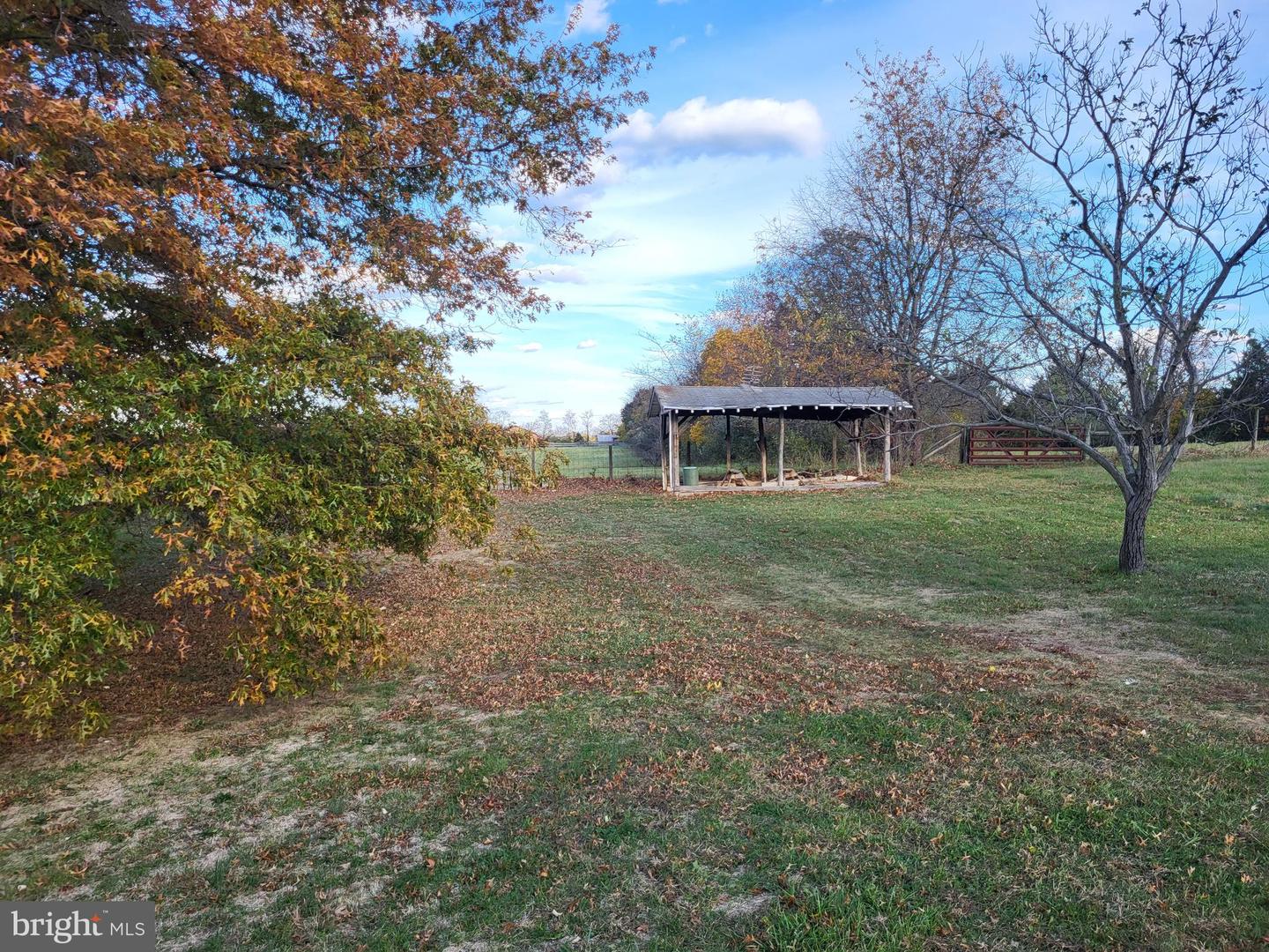 1327 FRONT ROYAL PIKE, WINCHESTER, Virginia 22602, 3 Bedrooms Bedrooms, 8 Rooms Rooms,1 BathroomBathrooms,Residential,For sale,1327 FRONT ROYAL PIKE,VAFV2037834 MLS # VAFV2037834 1327 FRONT ROYAL PIKE, WINCHESTER, Virginia 22602, 3 Bedrooms Bedrooms, 8 Rooms Rooms,1 BathroomBathrooms,Residential,For sale,1327 FRONT ROYAL PIKE,VAFV2037834 MLS # VAFV2037834