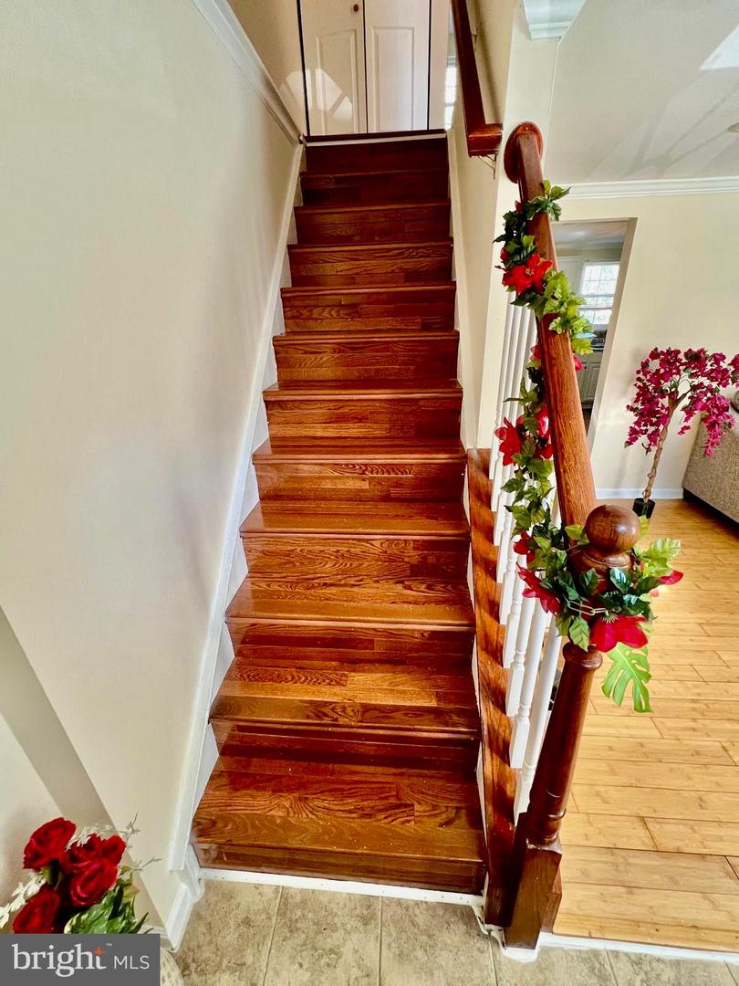 3331 WYNDALE CT, WOODBRIDGE, Virginia 22192, 4 Bedrooms Bedrooms, ,3 BathroomsBathrooms,Residential,For sale,3331 WYNDALE CT,VAPW2107224 MLS # VAPW2107224 3331 WYNDALE CT, WOODBRIDGE, Virginia 22192, 4 Bedrooms Bedrooms, ,3 BathroomsBathrooms,Residential,For sale,3331 WYNDALE CT,VAPW2107224 MLS # VAPW2107224