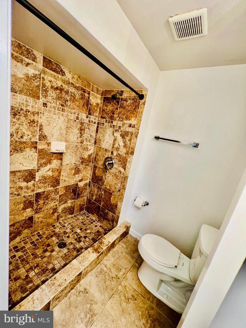 3331 WYNDALE CT, WOODBRIDGE, Virginia 22192, 4 Bedrooms Bedrooms, ,3 BathroomsBathrooms,Residential,For sale,3331 WYNDALE CT,VAPW2107224 MLS # VAPW2107224 3331 WYNDALE CT, WOODBRIDGE, Virginia 22192, 4 Bedrooms Bedrooms, ,3 BathroomsBathrooms,Residential,For sale,3331 WYNDALE CT,VAPW2107224 MLS # VAPW2107224