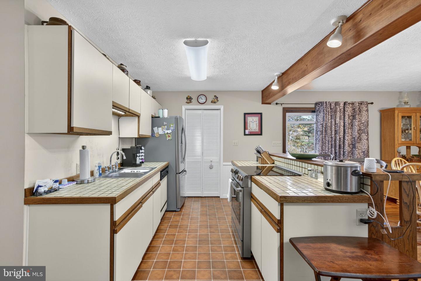 289 WESTVIEW DR, WINCHESTER, Virginia 22603, 3 Bedrooms Bedrooms, ,2 BathroomsBathrooms,Residential,For sale,289 WESTVIEW DR,VAFV2037844 MLS # VAFV2037844 289 WESTVIEW DR, WINCHESTER, Virginia 22603, 3 Bedrooms Bedrooms, ,2 BathroomsBathrooms,Residential,For sale,289 WESTVIEW DR,VAFV2037844 MLS # VAFV2037844