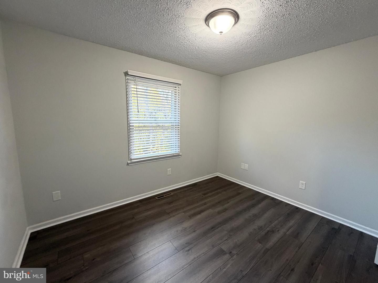 133 CARDINAL LN, WINCHESTER, Virginia 22602, 4 Bedrooms Bedrooms, ,2 BathroomsBathrooms,Residential,For sale,133 CARDINAL LN,VAFV2037846 MLS # VAFV2037846 133 CARDINAL LN, WINCHESTER, Virginia 22602, 4 Bedrooms Bedrooms, ,2 BathroomsBathrooms,Residential,For sale,133 CARDINAL LN,VAFV2037846 MLS # VAFV2037846