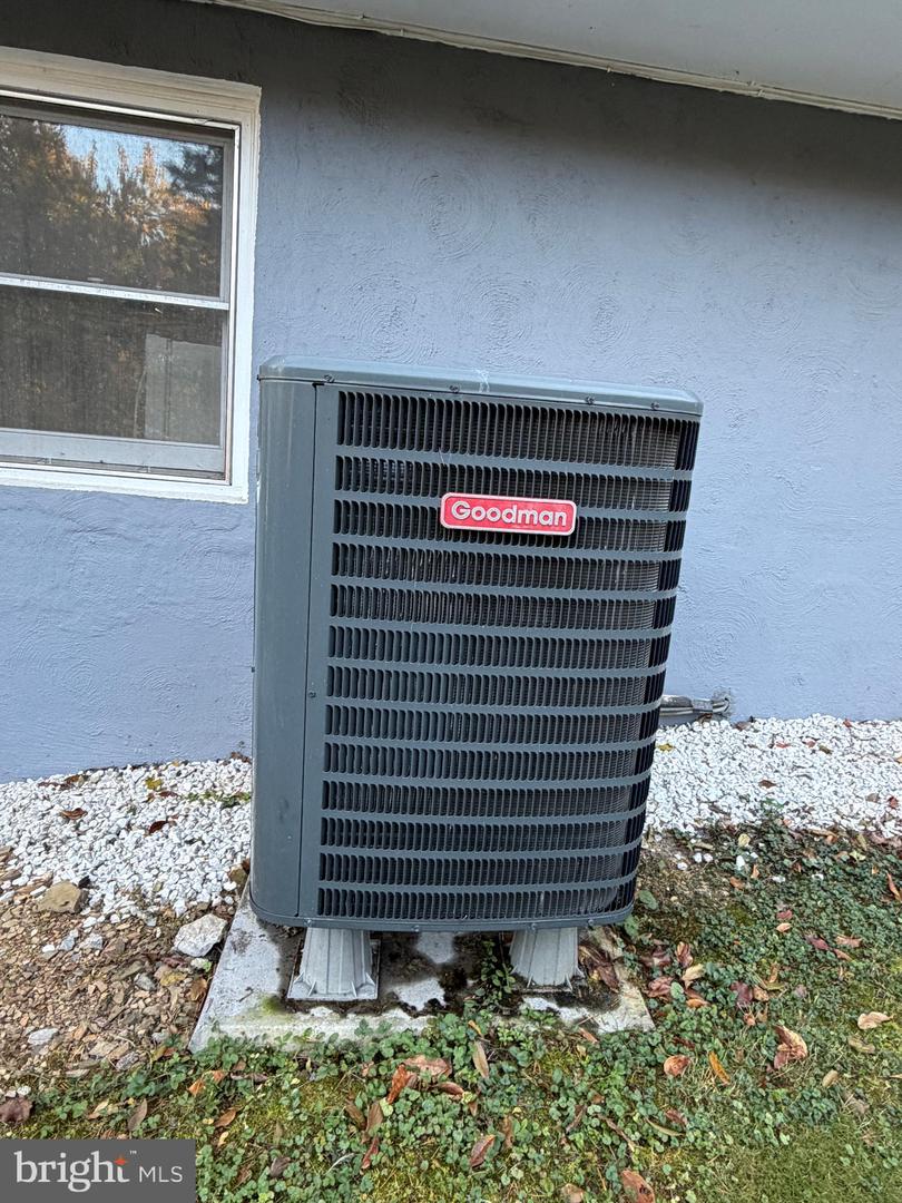 133 CARDINAL LN, WINCHESTER, Virginia 22602, 4 Bedrooms Bedrooms, ,2 BathroomsBathrooms,Residential,For sale,133 CARDINAL LN,VAFV2037846 MLS # VAFV2037846 133 CARDINAL LN, WINCHESTER, Virginia 22602, 4 Bedrooms Bedrooms, ,2 BathroomsBathrooms,Residential,For sale,133 CARDINAL LN,VAFV2037846 MLS # VAFV2037846