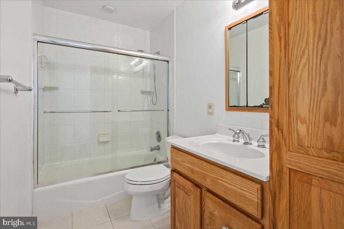 3713 MARYLAND ST, ALEXANDRIA, Virginia 22309, 4 Bedrooms Bedrooms, ,3 BathroomsBathrooms,Residential,For sale,3713 MARYLAND ST,VAFX2277542 MLS # VAFX2277542 3713 MARYLAND ST, ALEXANDRIA, Virginia 22309, 4 Bedrooms Bedrooms, ,3 BathroomsBathrooms,Residential,For sale,3713 MARYLAND ST,VAFX2277542 MLS # VAFX2277542