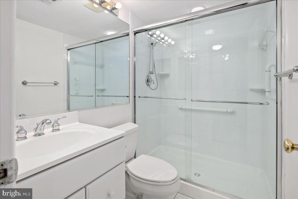 3713 MARYLAND ST, ALEXANDRIA, Virginia 22309, 4 Bedrooms Bedrooms, ,3 BathroomsBathrooms,Residential,For sale,3713 MARYLAND ST,VAFX2277542 MLS # VAFX2277542 3713 MARYLAND ST, ALEXANDRIA, Virginia 22309, 4 Bedrooms Bedrooms, ,3 BathroomsBathrooms,Residential,For sale,3713 MARYLAND ST,VAFX2277542 MLS # VAFX2277542