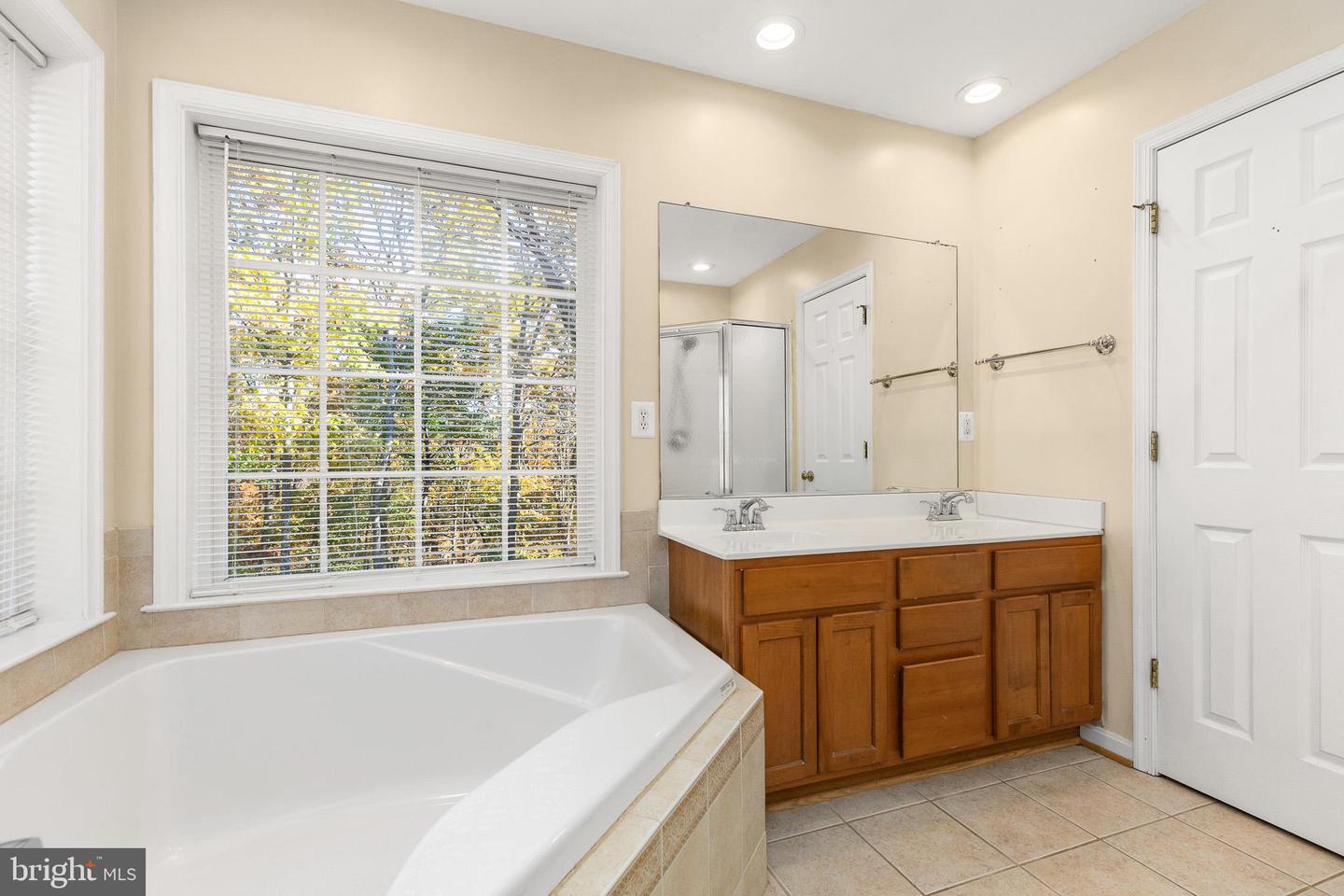 527 GRIMES GOLDEN RD, LINDEN, Virginia 22642, 4 Bedrooms Bedrooms, ,3 BathroomsBathrooms,Residential,For sale,527 GRIMES GOLDEN RD,VAWR2012706 MLS # VAWR2012706 527 GRIMES GOLDEN RD, LINDEN, Virginia 22642, 4 Bedrooms Bedrooms, ,3 BathroomsBathrooms,Residential,For sale,527 GRIMES GOLDEN RD,VAWR2012706 MLS # VAWR2012706