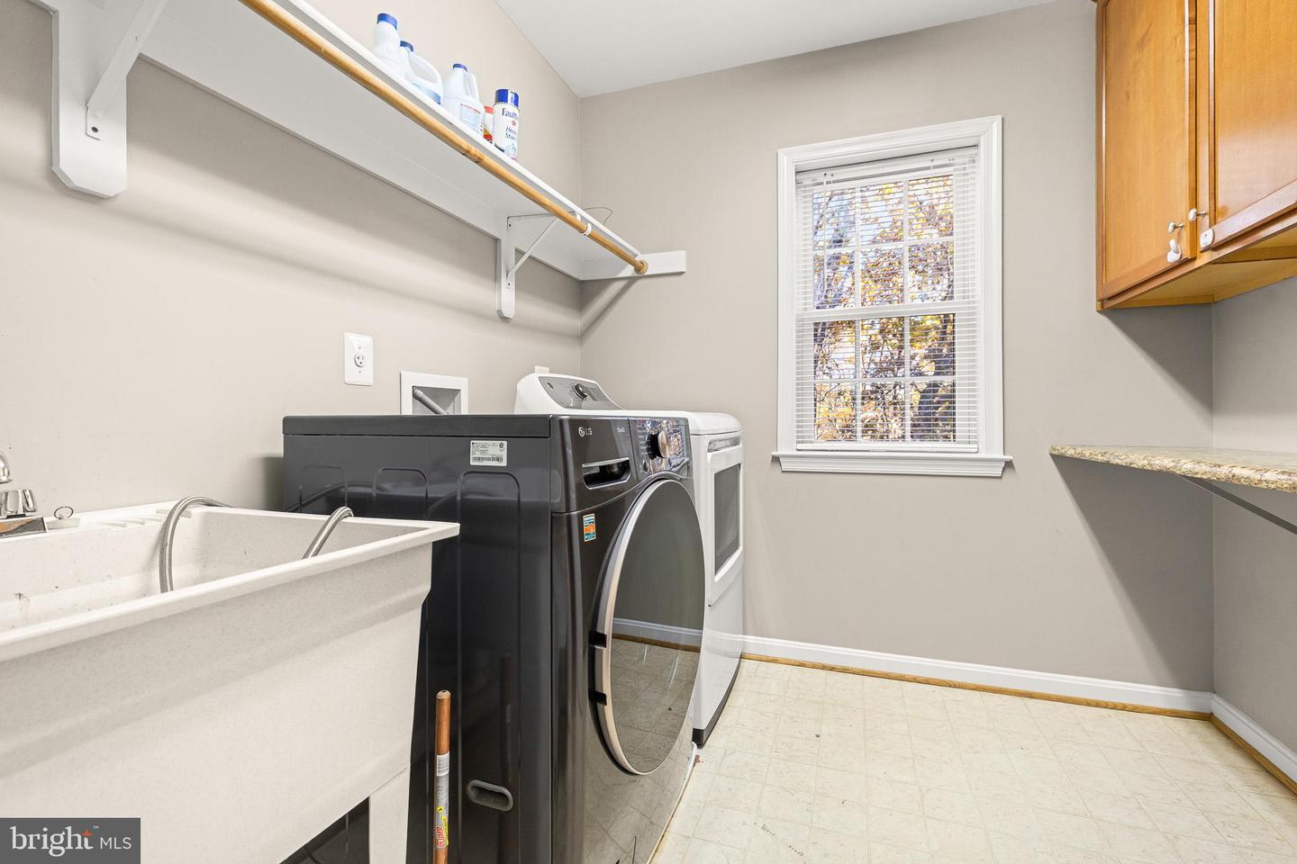 527 GRIMES GOLDEN RD, LINDEN, Virginia 22642, 4 Bedrooms Bedrooms, ,3 BathroomsBathrooms,Residential,For sale,527 GRIMES GOLDEN RD,VAWR2012706 MLS # VAWR2012706 527 GRIMES GOLDEN RD, LINDEN, Virginia 22642, 4 Bedrooms Bedrooms, ,3 BathroomsBathrooms,Residential,For sale,527 GRIMES GOLDEN RD,VAWR2012706 MLS # VAWR2012706