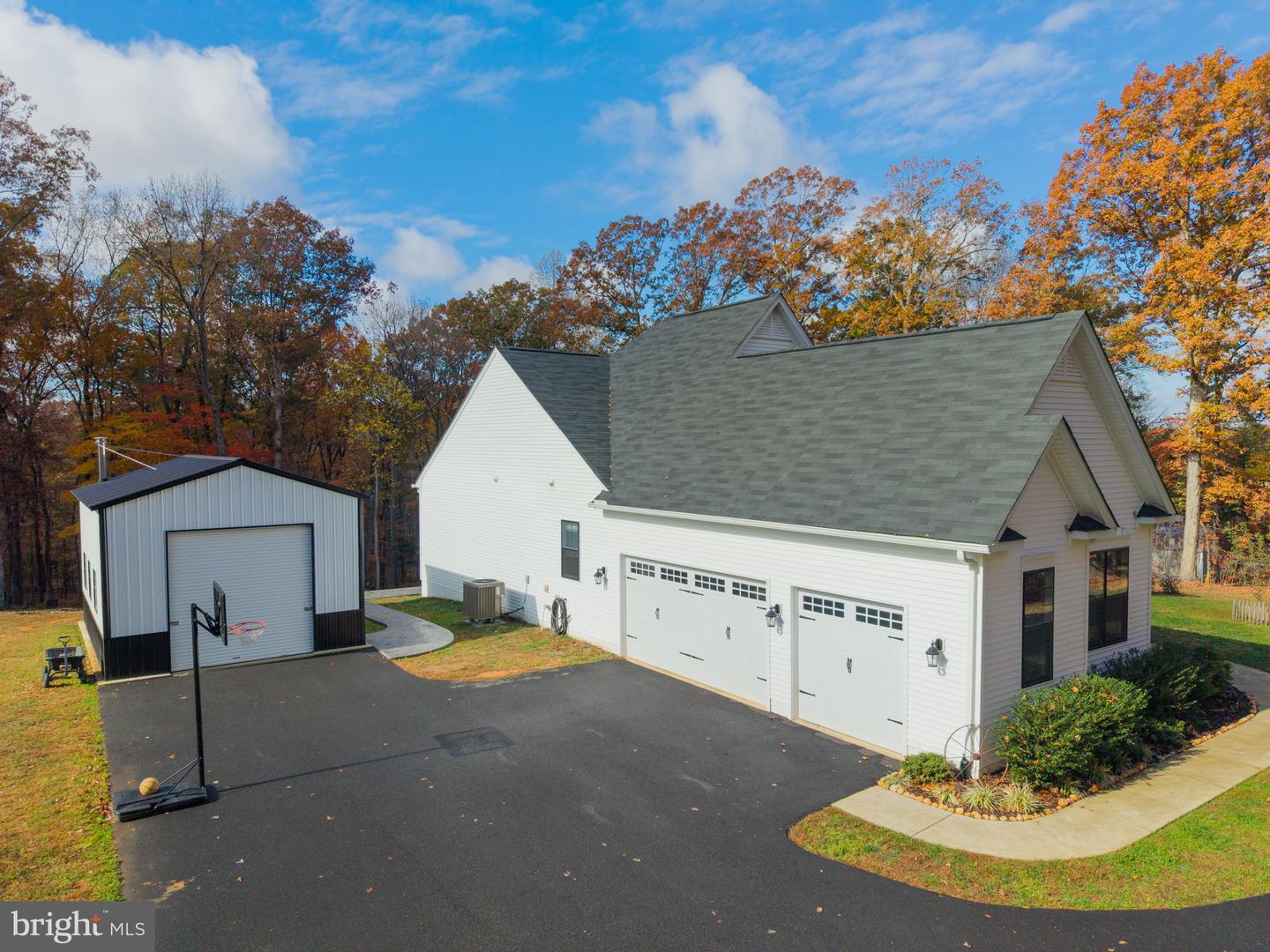 499 POPLAR RD, FREDERICKSBURG, Virginia 22406, 5 Bedrooms Bedrooms, ,4 BathroomsBathrooms,Residential,For sale,499 POPLAR RD,VAST2043990 MLS # VAST2043990 499 POPLAR RD, FREDERICKSBURG, Virginia 22406, 5 Bedrooms Bedrooms, ,4 BathroomsBathrooms,Residential,For sale,499 POPLAR RD,VAST2043990 MLS # VAST2043990