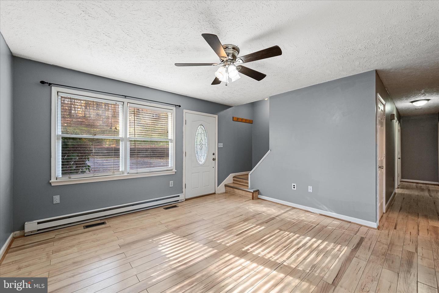 66 HIGHLAND PARK LN, FRONT ROYAL, Virginia 22630, 4 Bedrooms Bedrooms, 5 Rooms Rooms,4 BathroomsBathrooms,Residential,For sale,66 HIGHLAND PARK LN,VAWR2012700 MLS # VAWR2012700 66 HIGHLAND PARK LN, FRONT ROYAL, Virginia 22630, 4 Bedrooms Bedrooms, 5 Rooms Rooms,4 BathroomsBathrooms,Residential,For sale,66 HIGHLAND PARK LN,VAWR2012700 MLS # VAWR2012700