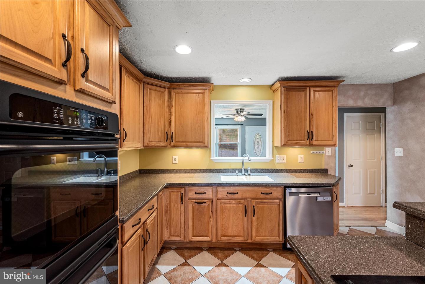 66 HIGHLAND PARK LN, FRONT ROYAL, Virginia 22630, 4 Bedrooms Bedrooms, 5 Rooms Rooms,4 BathroomsBathrooms,Residential,For sale,66 HIGHLAND PARK LN,VAWR2012700 MLS # VAWR2012700 66 HIGHLAND PARK LN, FRONT ROYAL, Virginia 22630, 4 Bedrooms Bedrooms, 5 Rooms Rooms,4 BathroomsBathrooms,Residential,For sale,66 HIGHLAND PARK LN,VAWR2012700 MLS # VAWR2012700