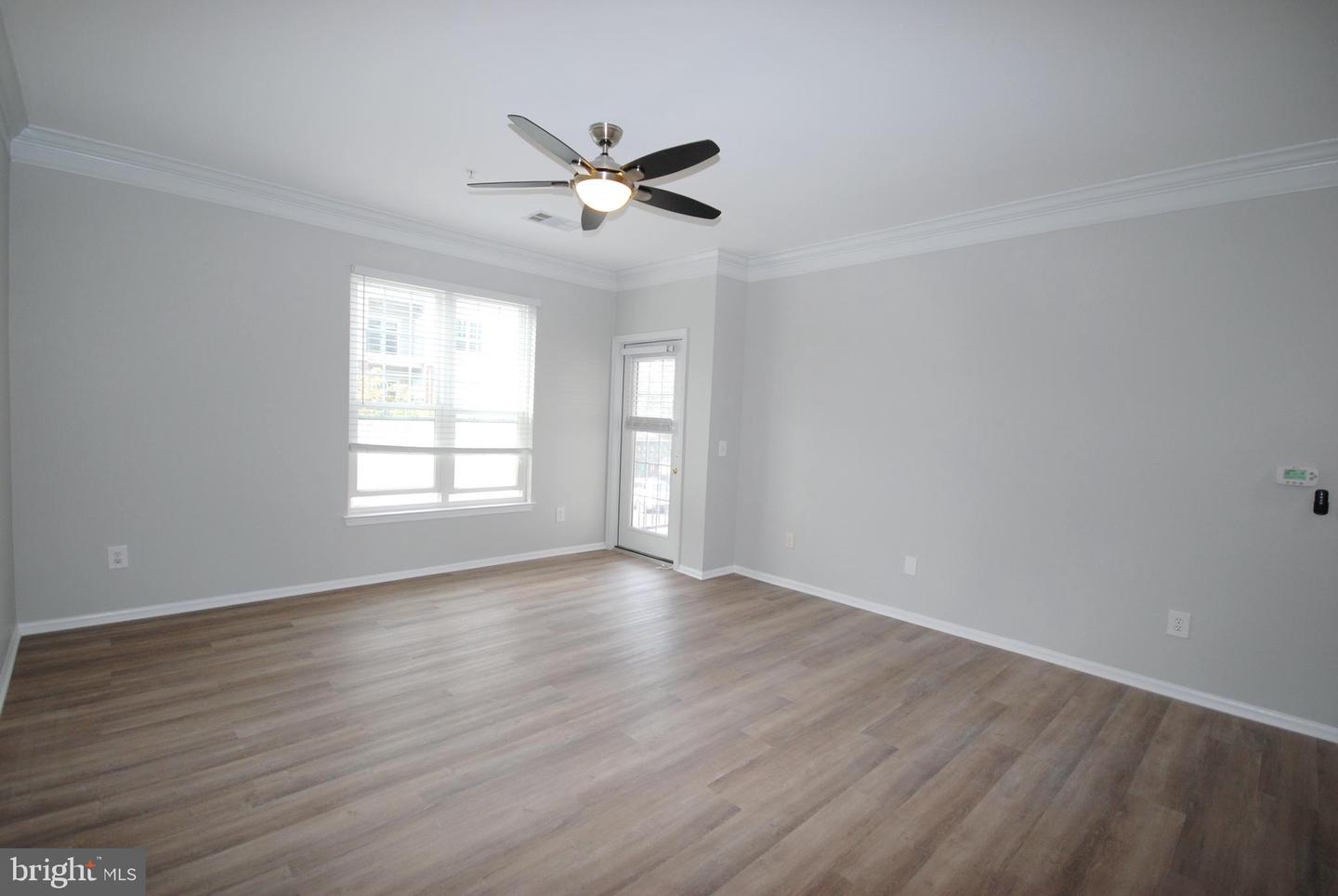 1571 SPRING GATE DR #6209, MCLEAN, Virginia 22102, 1 Bedroom Bedrooms, ,1 BathroomBathrooms,Residential,For sale,1571 SPRING GATE DR #6209,VAFX2277528 MLS # VAFX2277528 1571 SPRING GATE DR #6209, MCLEAN, Virginia 22102, 1 Bedroom Bedrooms, ,1 BathroomBathrooms,Residential,For sale,1571 SPRING GATE DR #6209,VAFX2277528 MLS # VAFX2277528