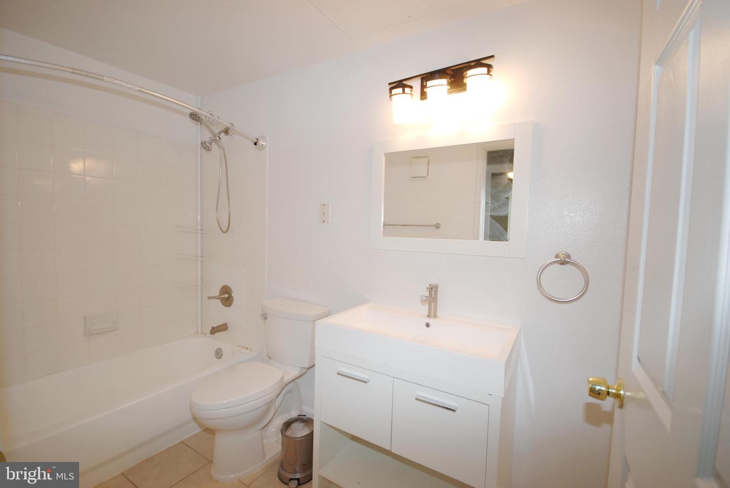 1571 SPRING GATE DR #6209, MCLEAN, Virginia 22102, 1 Bedroom Bedrooms, ,1 BathroomBathrooms,Residential,For sale,1571 SPRING GATE DR #6209,VAFX2277528 MLS # VAFX2277528 1571 SPRING GATE DR #6209, MCLEAN, Virginia 22102, 1 Bedroom Bedrooms, ,1 BathroomBathrooms,Residential,For sale,1571 SPRING GATE DR #6209,VAFX2277528 MLS # VAFX2277528