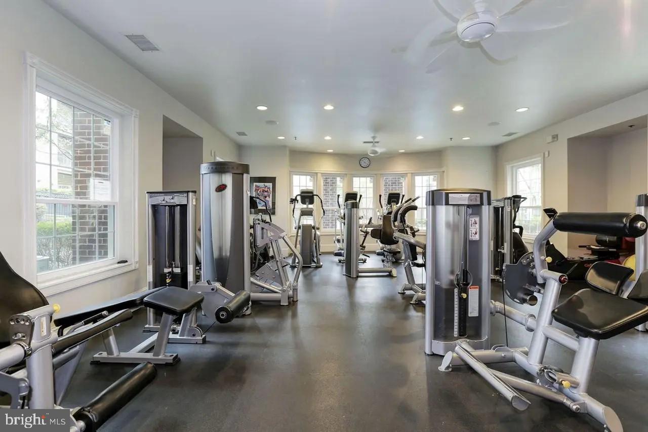 1571 SPRING GATE DR #6209, MCLEAN, Virginia 22102, 1 Bedroom Bedrooms, ,1 BathroomBathrooms,Residential,For sale,1571 SPRING GATE DR #6209,VAFX2277528 MLS # VAFX2277528 1571 SPRING GATE DR #6209, MCLEAN, Virginia 22102, 1 Bedroom Bedrooms, ,1 BathroomBathrooms,Residential,For sale,1571 SPRING GATE DR #6209,VAFX2277528 MLS # VAFX2277528