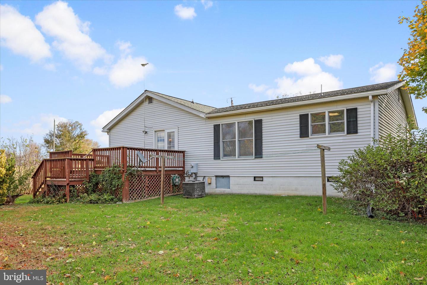 80 HONEYSUCKLE AVE, WOODSTOCK, Virginia 22664, 2 Bedrooms Bedrooms, 8 Rooms Rooms,2 BathroomsBathrooms,Residential,For sale,80 HONEYSUCKLE AVE,VASH2012922 MLS # VASH2012922 80 HONEYSUCKLE AVE, WOODSTOCK, Virginia 22664, 2 Bedrooms Bedrooms, 8 Rooms Rooms,2 BathroomsBathrooms,Residential,For sale,80 HONEYSUCKLE AVE,VASH2012922 MLS # VASH2012922