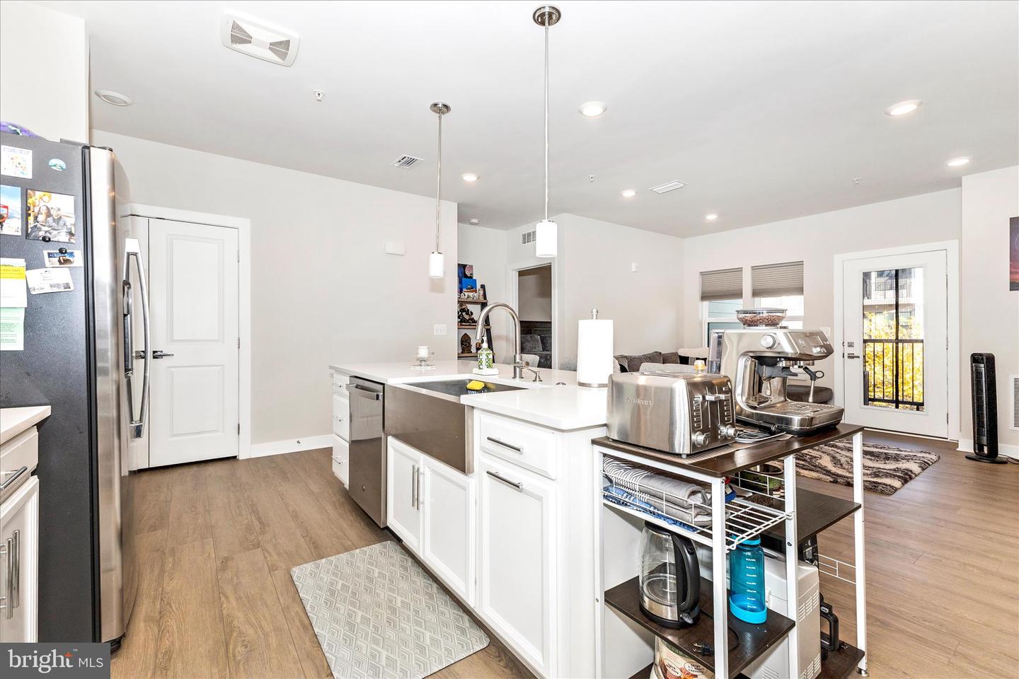 12865 MOSAIC PARK WAY #3J, HERNDON, Virginia 20171, 2 Bedrooms Bedrooms, ,2 BathroomsBathrooms,Residential,For sale,12865 MOSAIC PARK WAY #3J,VAFX2277830 MLS # VAFX2277830 12865 MOSAIC PARK WAY #3J, HERNDON, Virginia 20171, 2 Bedrooms Bedrooms, ,2 BathroomsBathrooms,Residential,For sale,12865 MOSAIC PARK WAY #3J,VAFX2277830 MLS # VAFX2277830