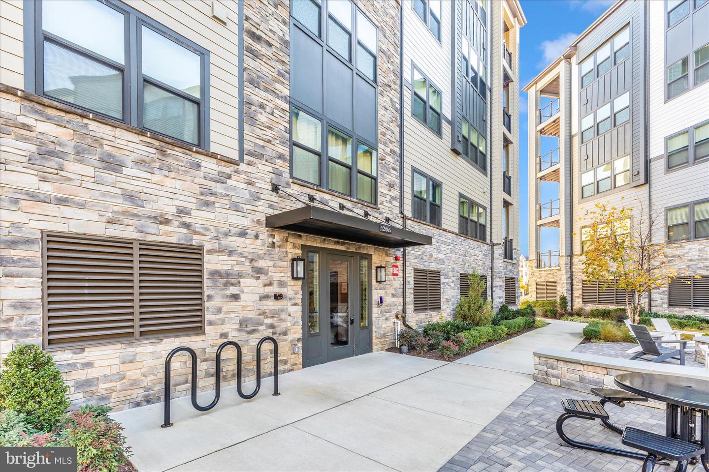 12865 MOSAIC PARK WAY #3J, HERNDON, Virginia 20171, 2 Bedrooms Bedrooms, ,2 BathroomsBathrooms,Residential,For sale,12865 MOSAIC PARK WAY #3J,VAFX2277830 MLS # VAFX2277830 12865 MOSAIC PARK WAY #3J, HERNDON, Virginia 20171, 2 Bedrooms Bedrooms, ,2 BathroomsBathrooms,Residential,For sale,12865 MOSAIC PARK WAY #3J,VAFX2277830 MLS # VAFX2277830