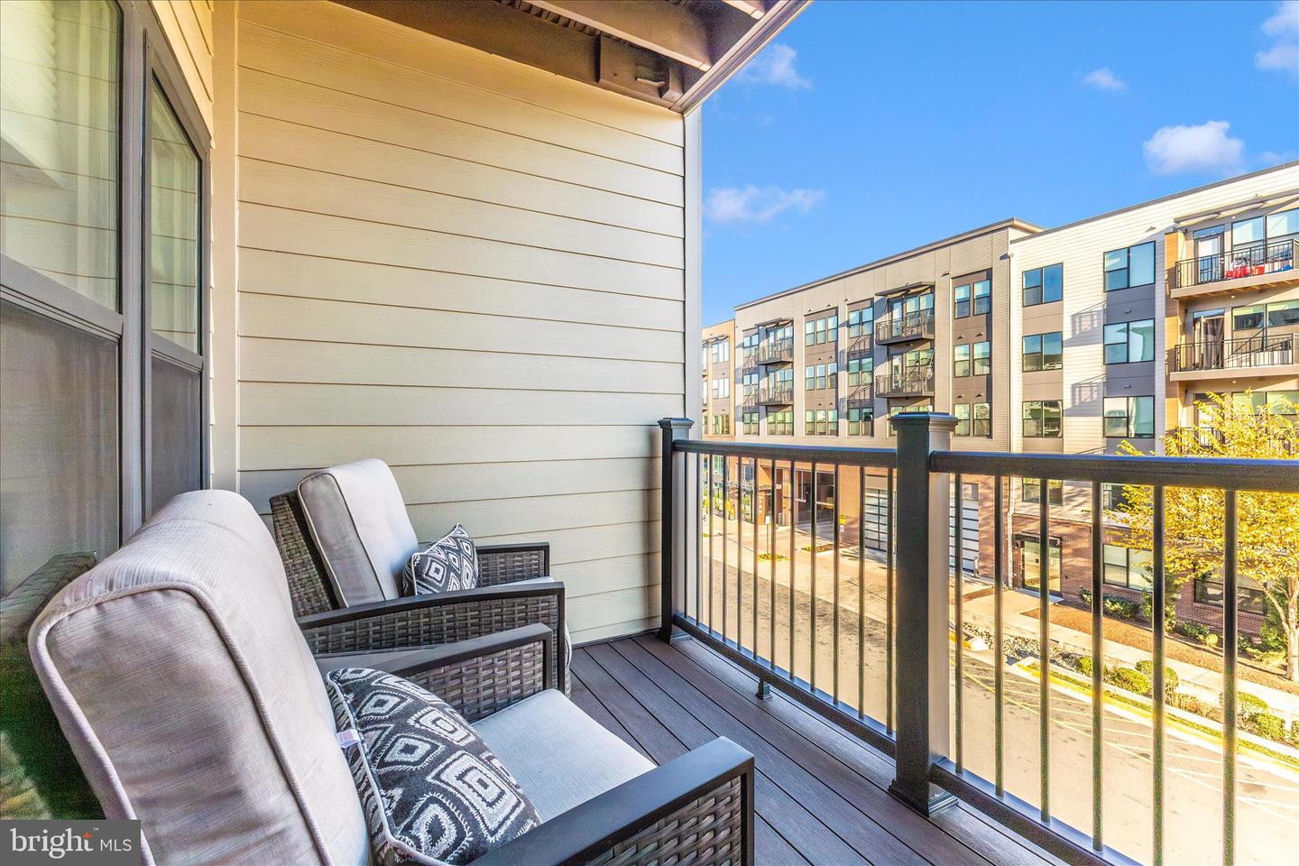 12865 MOSAIC PARK WAY #3J, HERNDON, Virginia 20171, 2 Bedrooms Bedrooms, ,2 BathroomsBathrooms,Residential,For sale,12865 MOSAIC PARK WAY #3J,VAFX2277830 MLS # VAFX2277830 12865 MOSAIC PARK WAY #3J, HERNDON, Virginia 20171, 2 Bedrooms Bedrooms, ,2 BathroomsBathrooms,Residential,For sale,12865 MOSAIC PARK WAY #3J,VAFX2277830 MLS # VAFX2277830